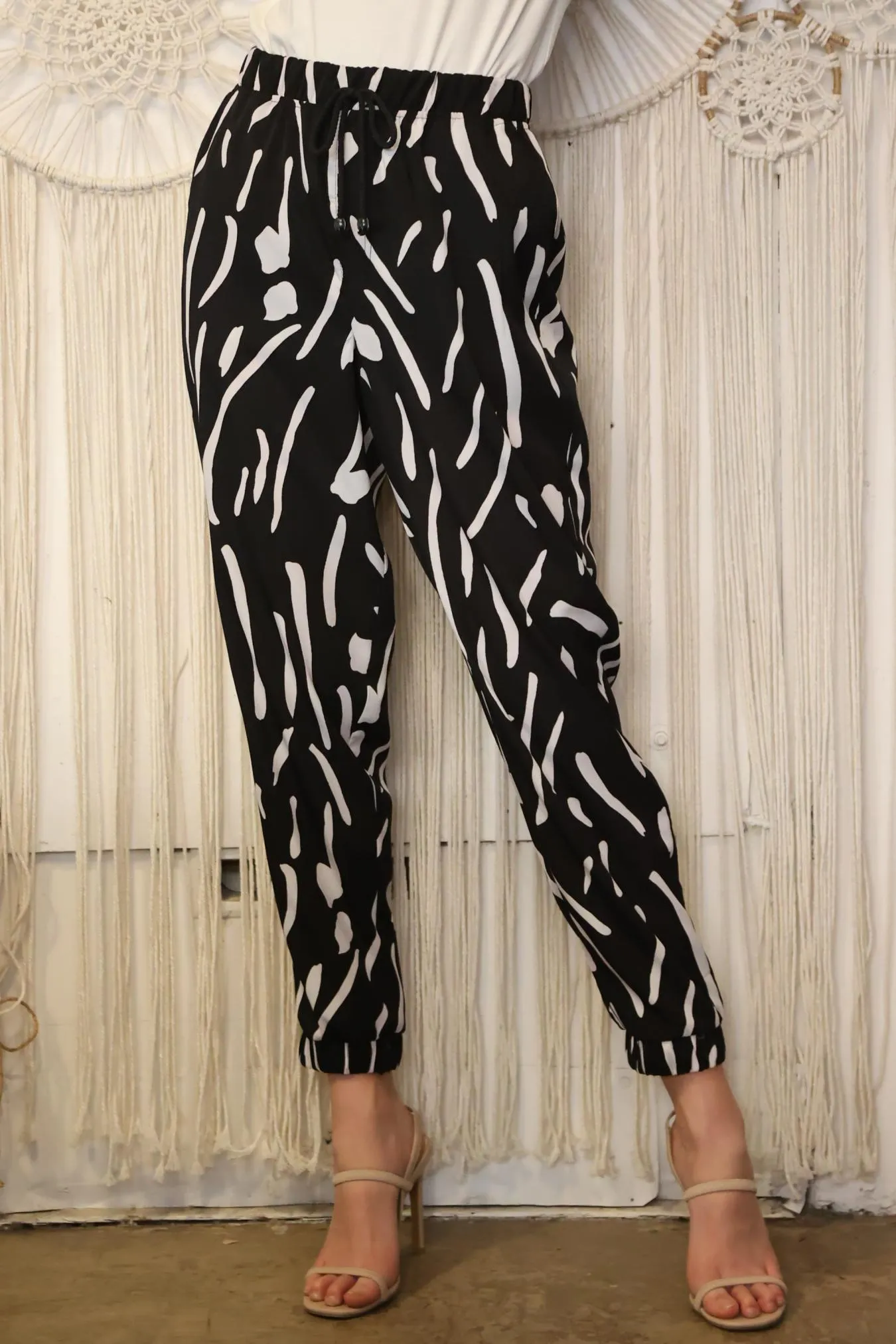 Work Friendly FlexibleMobilityDesign Foster Jogger ?C Black and White