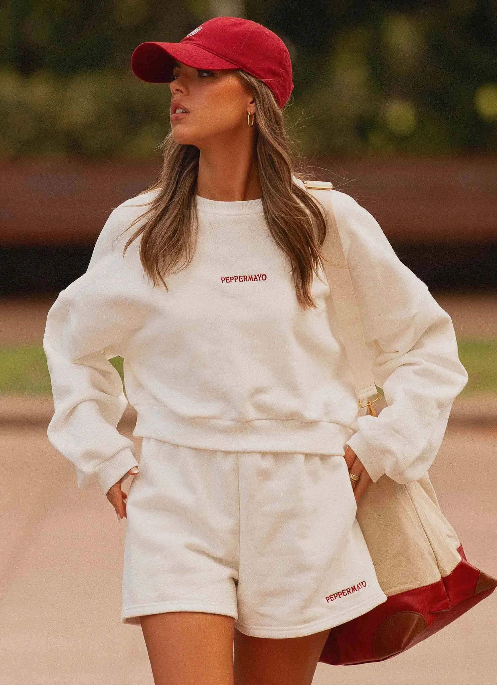 Comfort Fit Flexible Ankle Cuffs Signature Sweatshorts - Ivory