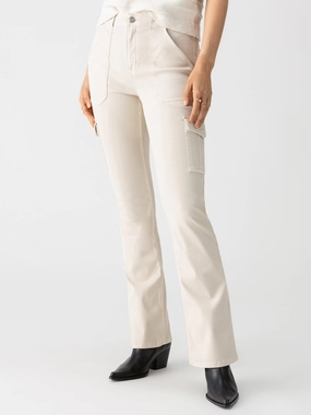 Moisture Wicking Technology Casual Design Sculpted Hayden Bootcut Standard Rise Pant Toasted Almond