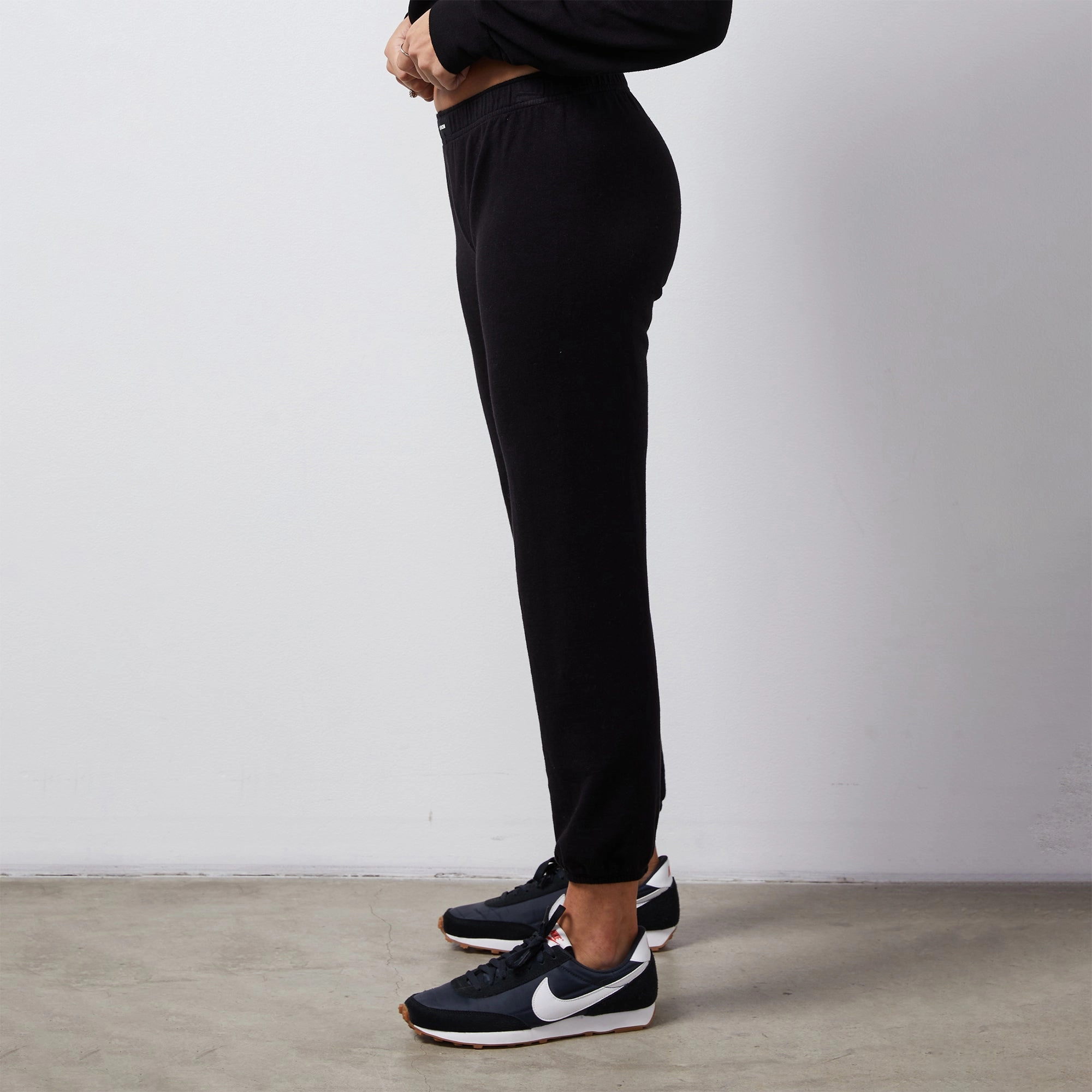 Sustainable Material Blend Weighted Hem Design French Terry Crop Elastic Waist Sweat