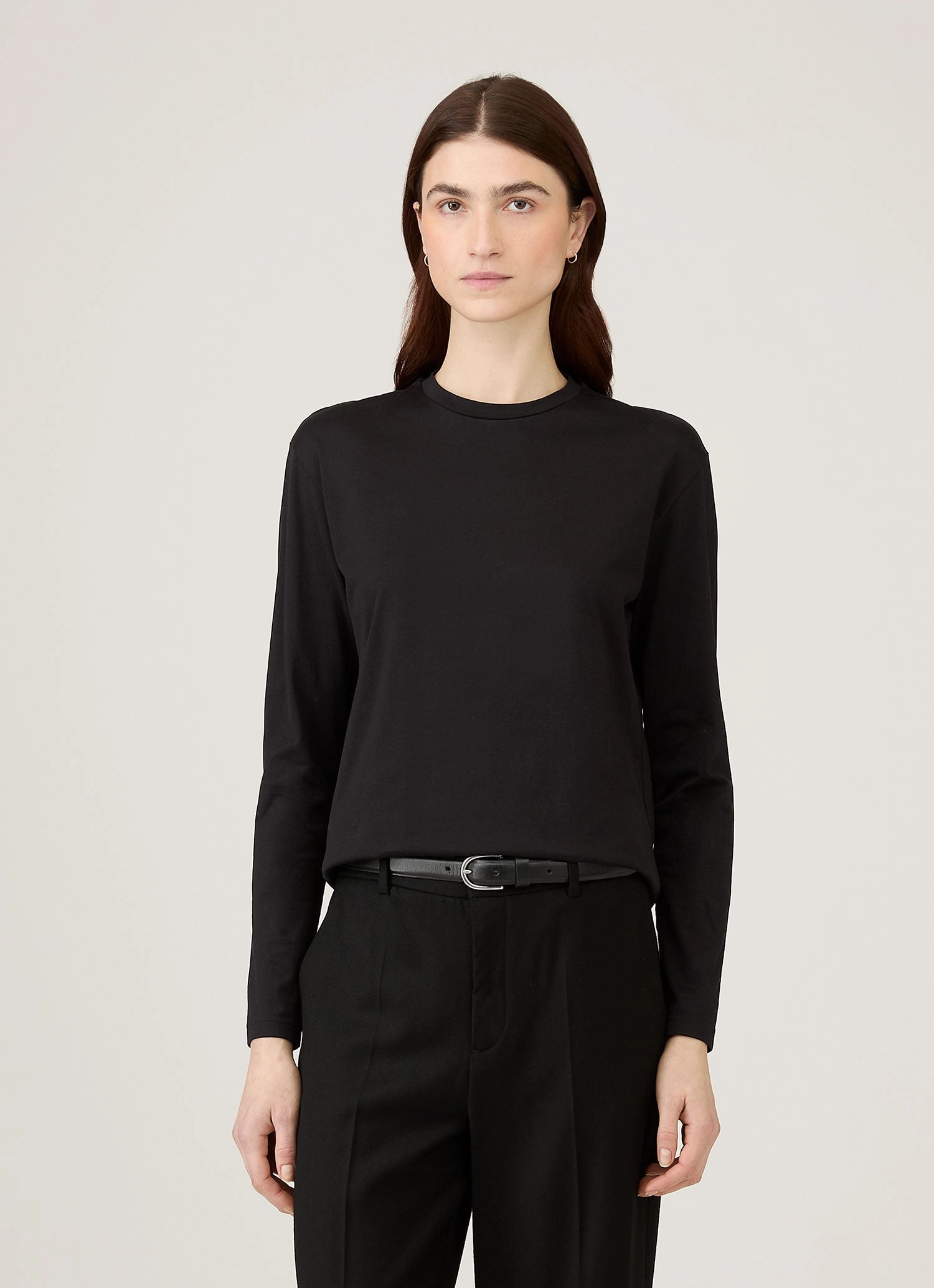 Everyday Style Trend Women's Long Sleeve Boy Fit T-shirt in Black