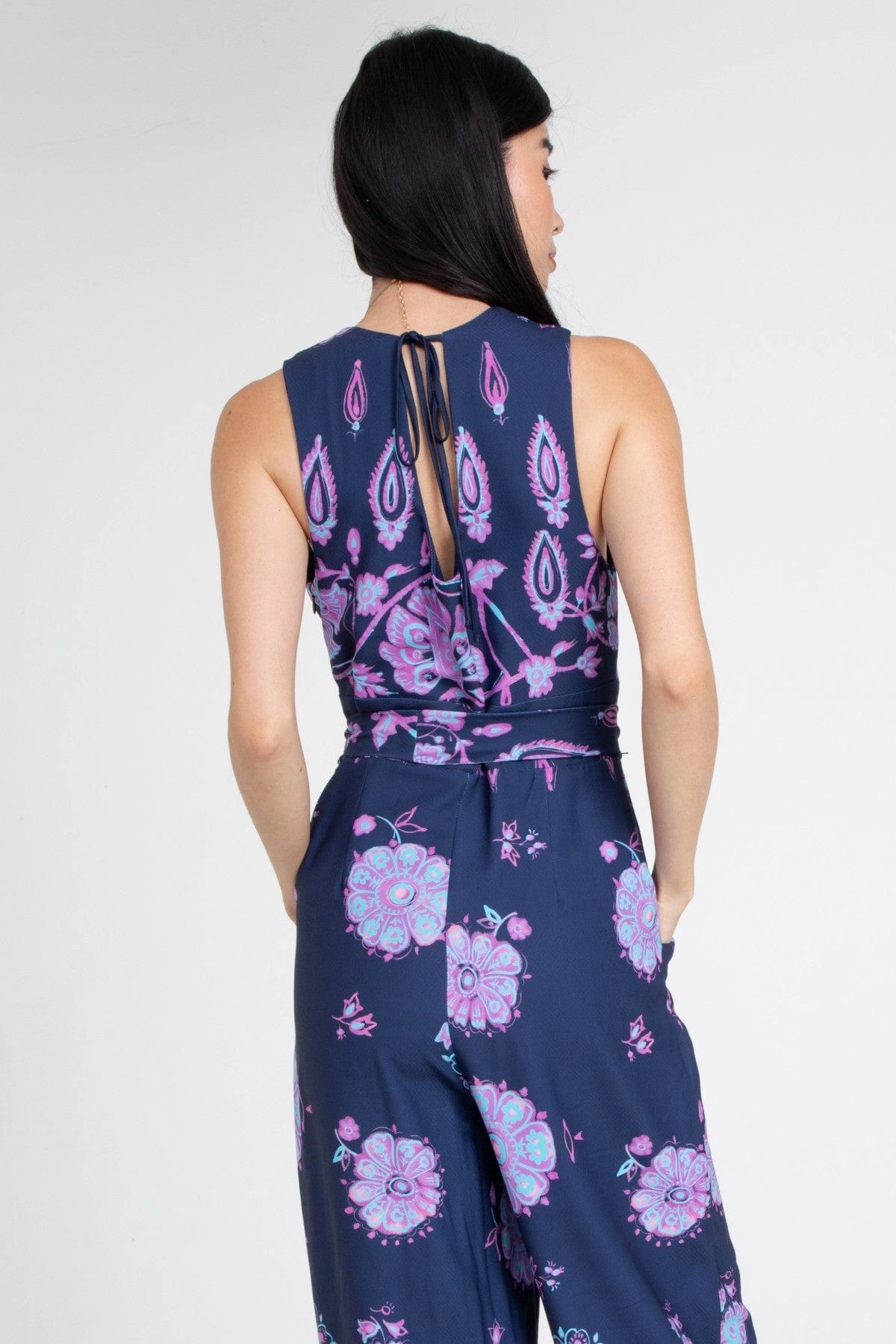 Wrinkle Resistant Weave Gable Jumpsuit ?C Harmonia