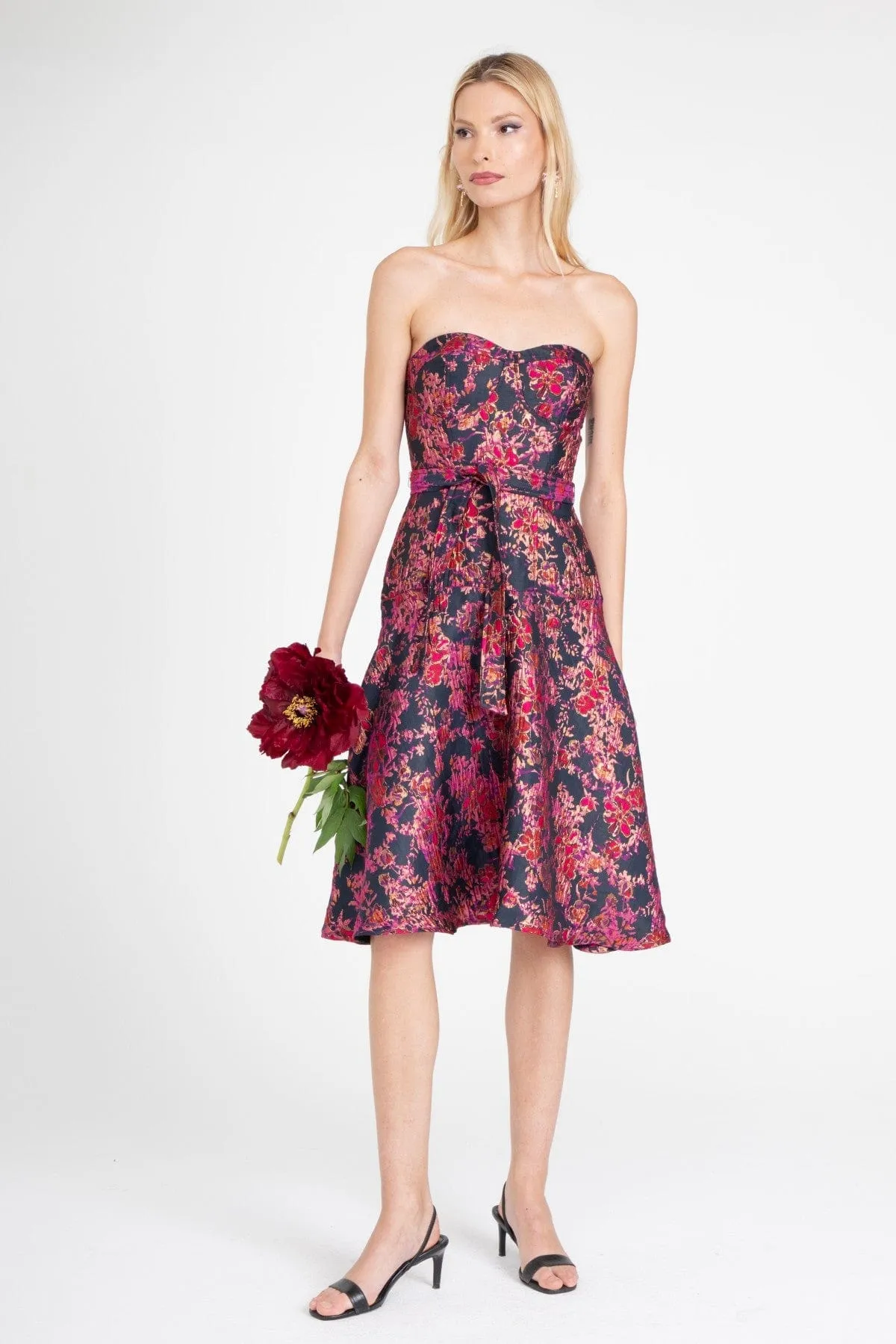 Style focused Mandoline Dress ?C Viola Bloom