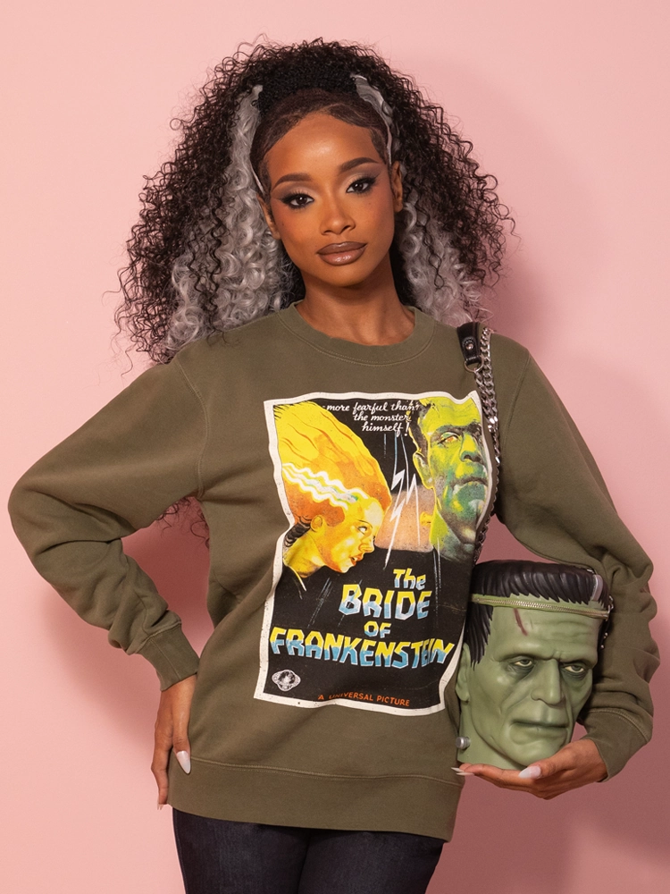 Universal Monsters: Bride of Frankenstein Vintage Movie Poster Sweatshirt in Green (unisex) Elegant and Relaxed Chilly Comfort