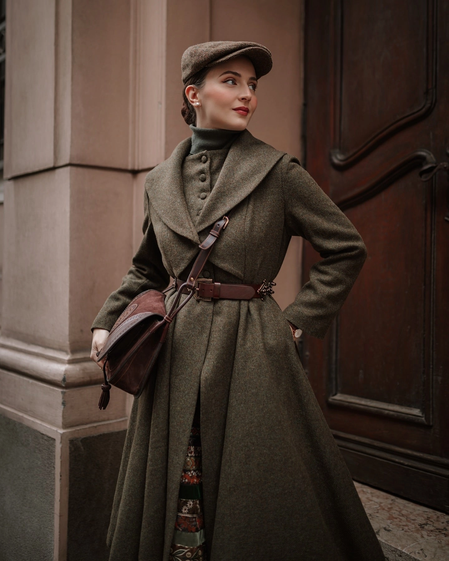 Gemma 17 | 100% wool victorian coat AntiFrayEdging