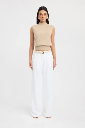 Geneva Tank Ultra Soft Interior Diagonal Pocket Placement Geneva Tank