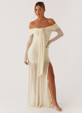 Ginny Maxi Dress - Yellow Minimalist Style Ginny Maxi Dress - Yellow Street Ready Fitted Shape