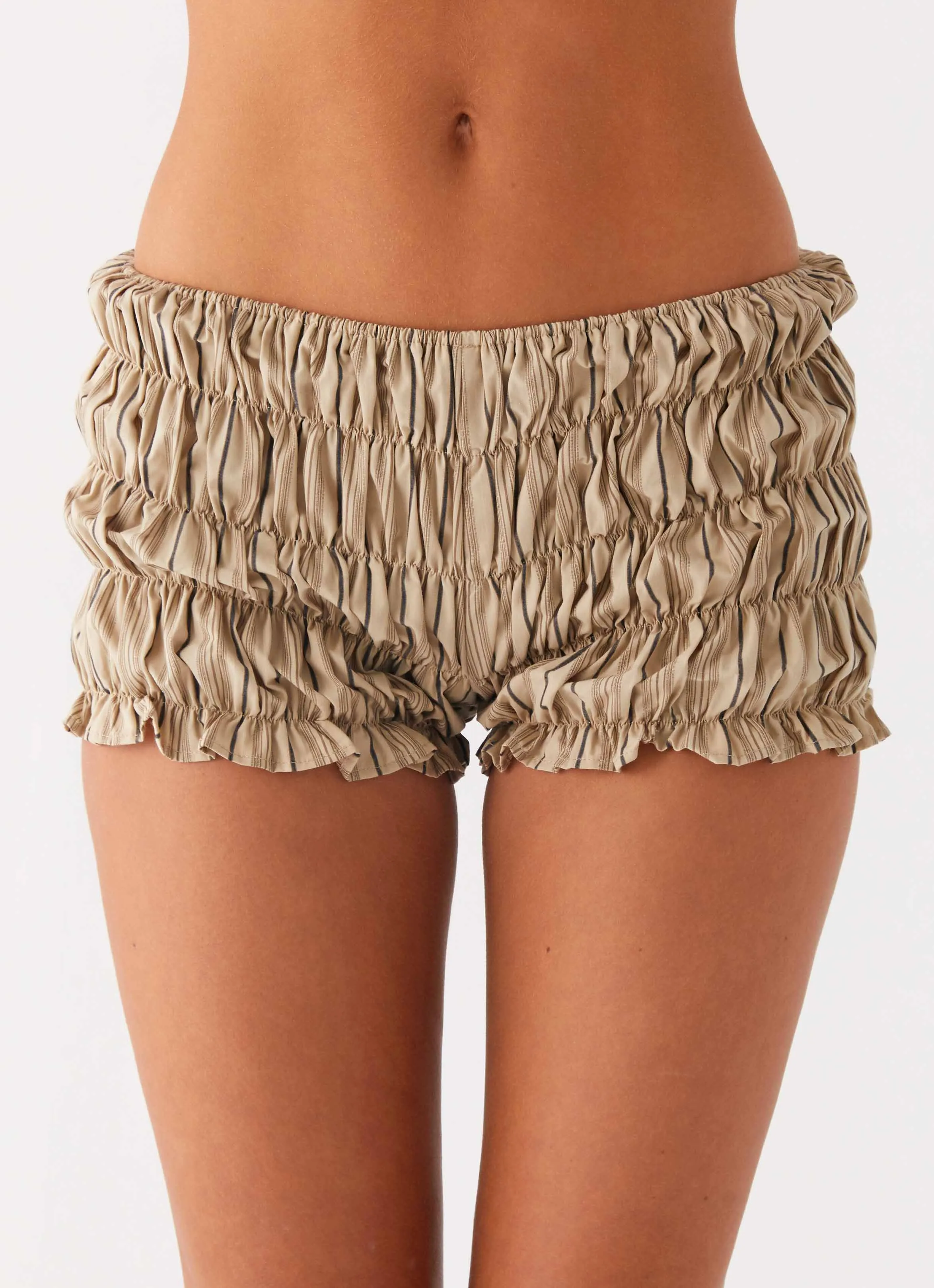 Non Irritating Seams Girls Like Us Ruched Mini Shorts - Oatmeal Stripe