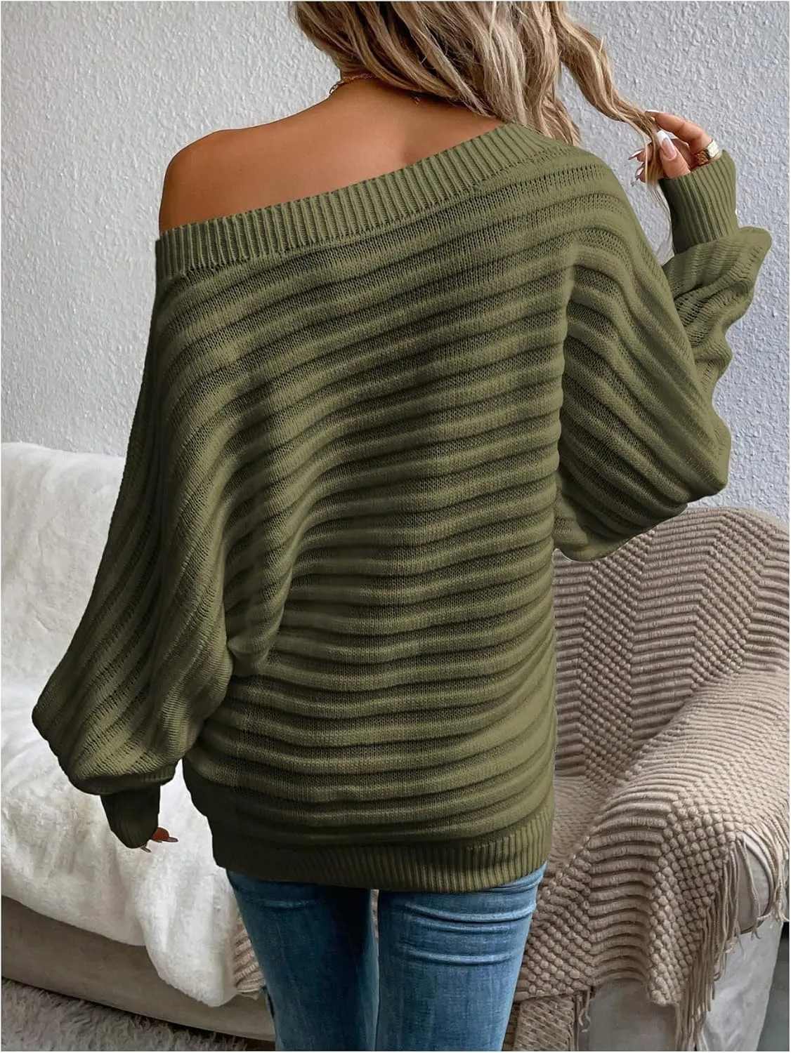 GORGLITTER Women's One Shoulder Oversized Sweater Knit Tops Long Sleeve Loose Fall Sweater Dressy Casual 2024