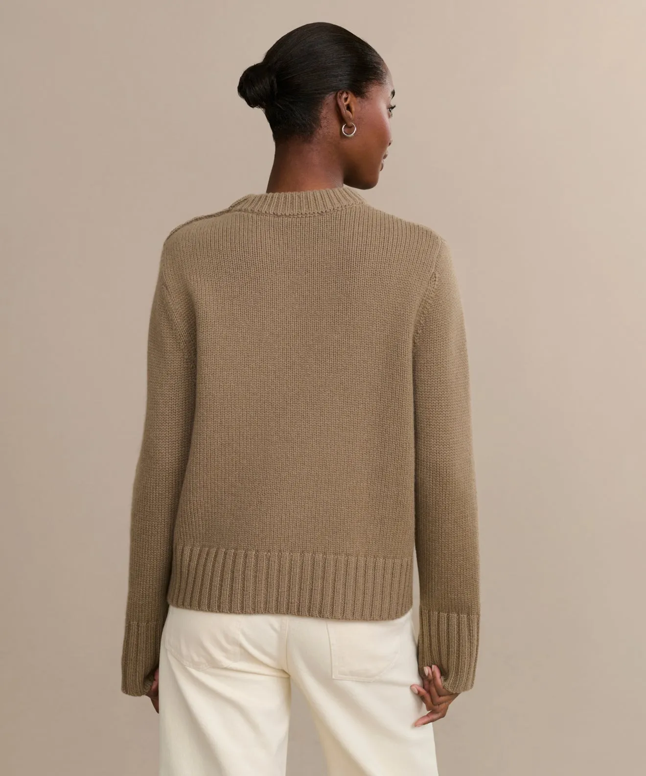 Grace Crewneck Chic Look Full Coverage Fit