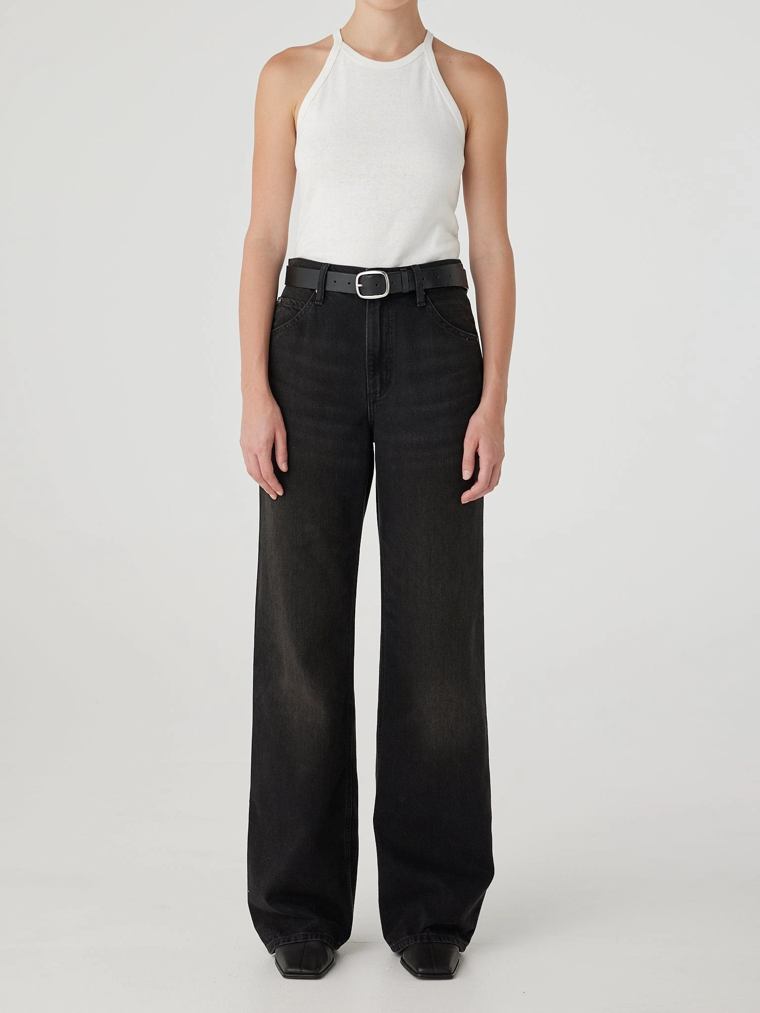 Grace Jean Shadow Unisex Look