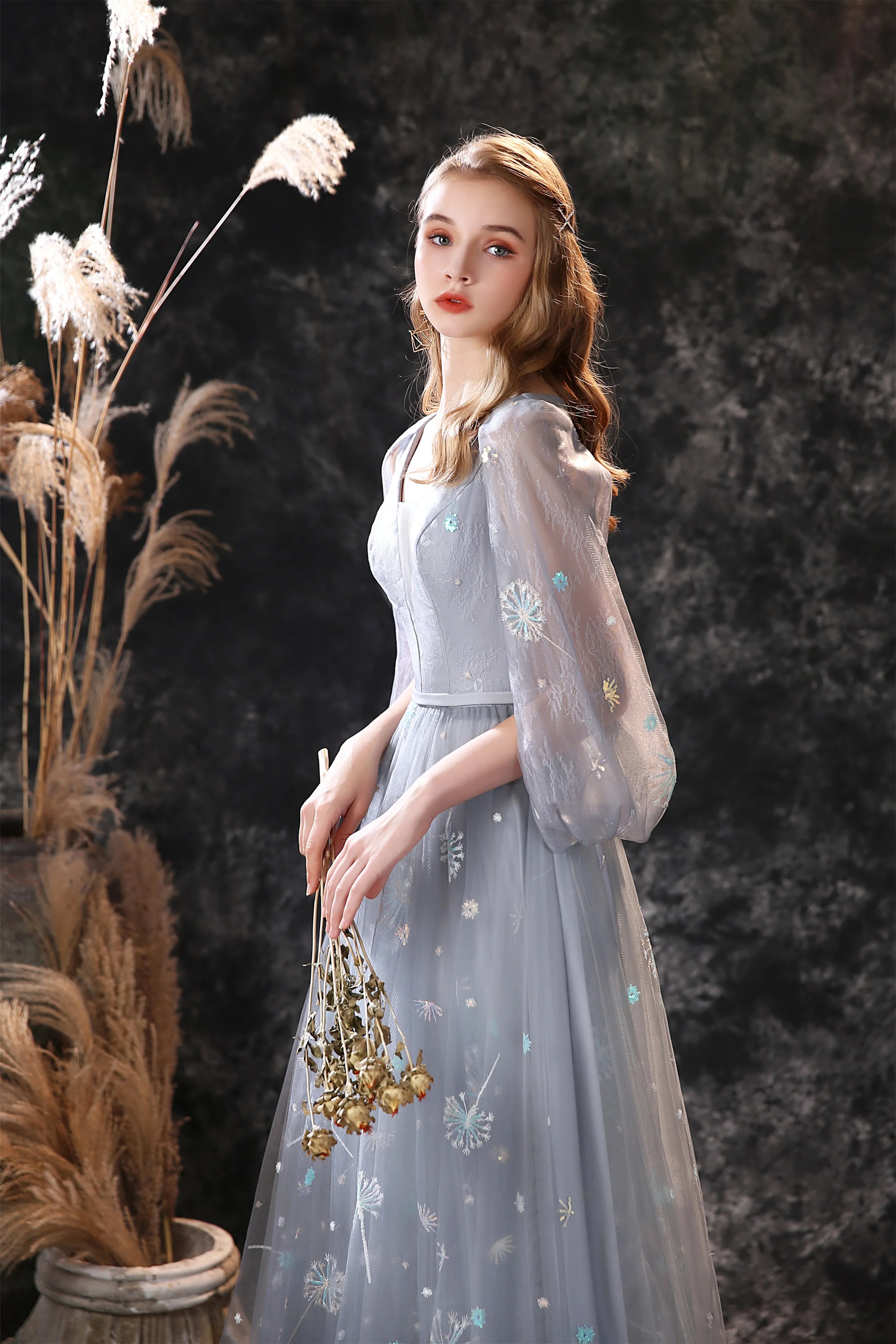 Gray Dandelion Lace V-neck Beading Back Prom Dresses