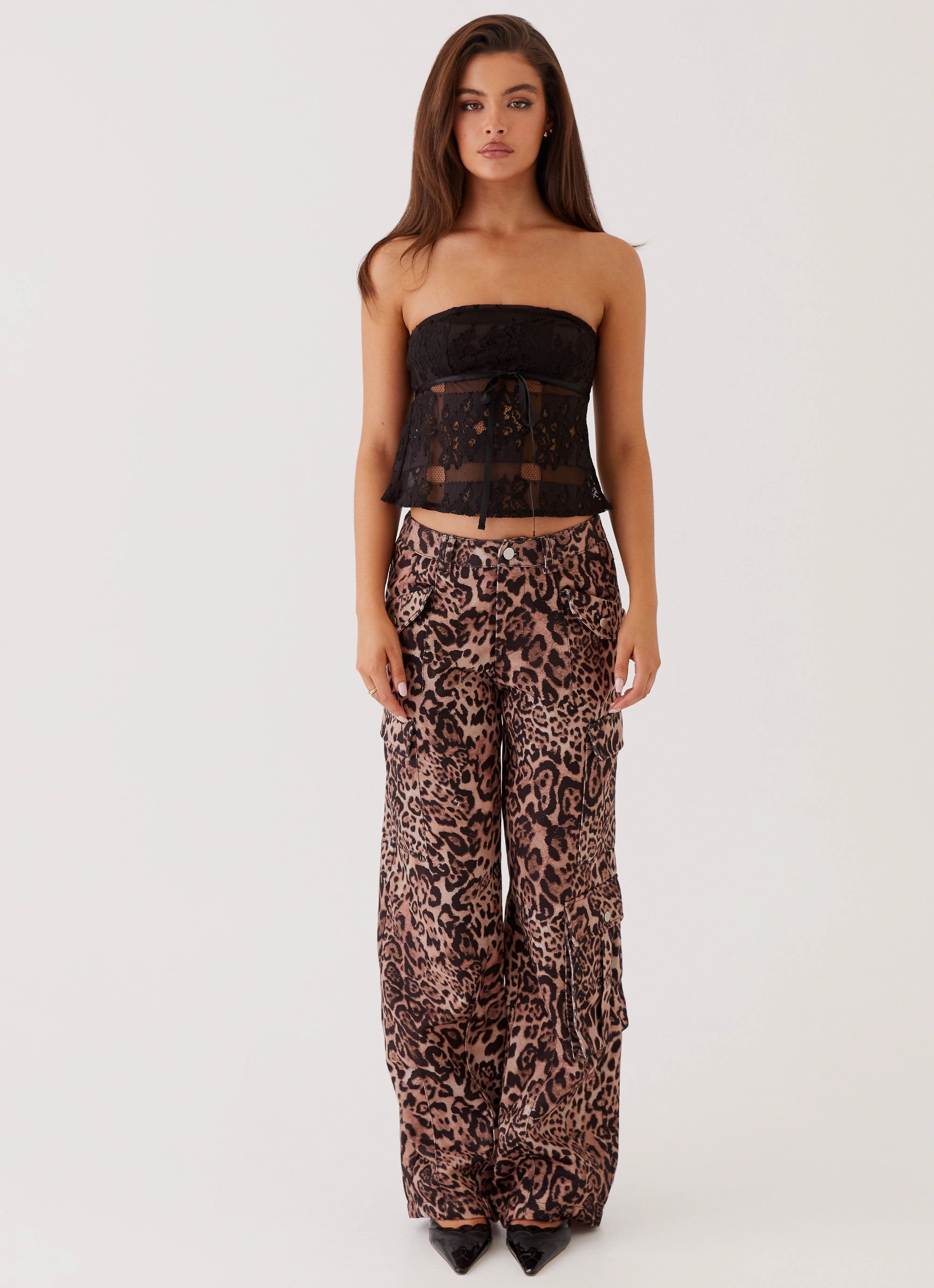 Greedy Cargo Pants - Leopard Classic Comfort