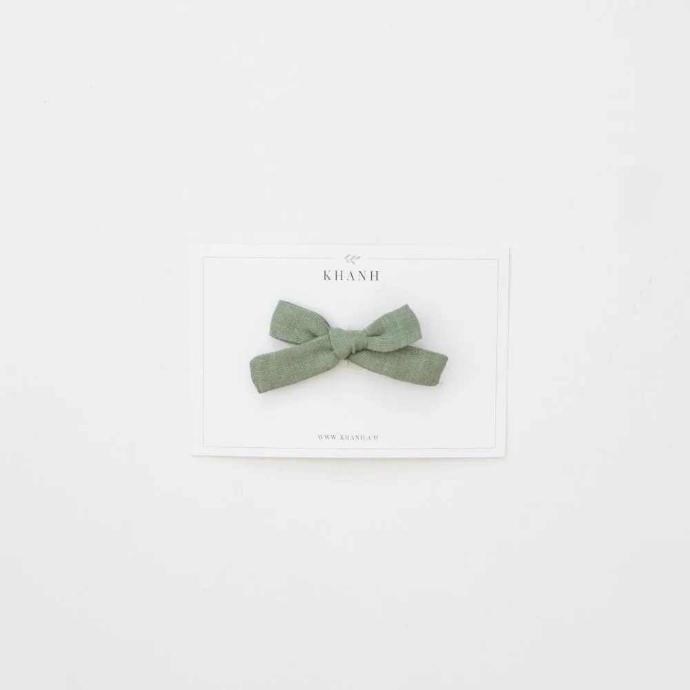 Green Gables | Petite Hand-Tied Bow