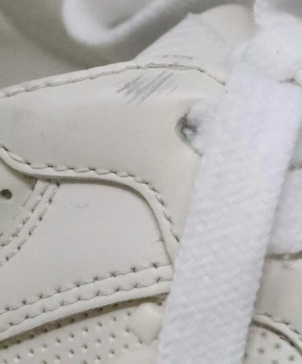 Gucci Ivory Monogram Leather Sneakers sz 7