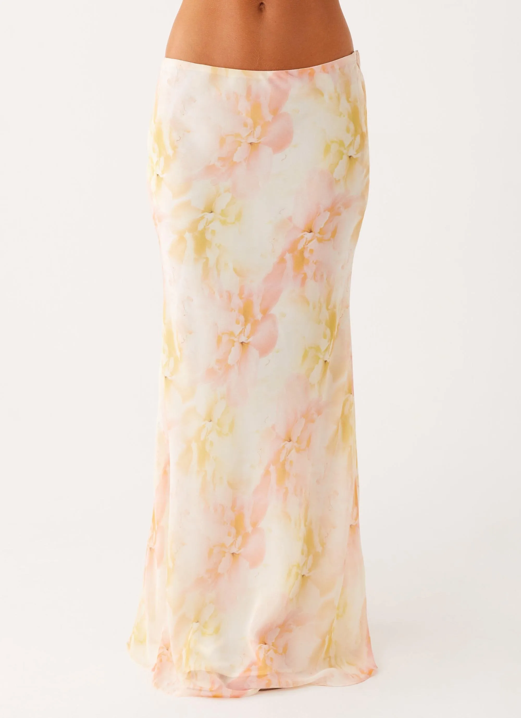 Lightweight Wear Tough Build Harlow Chiffon Maxi Skirt - Floral Print