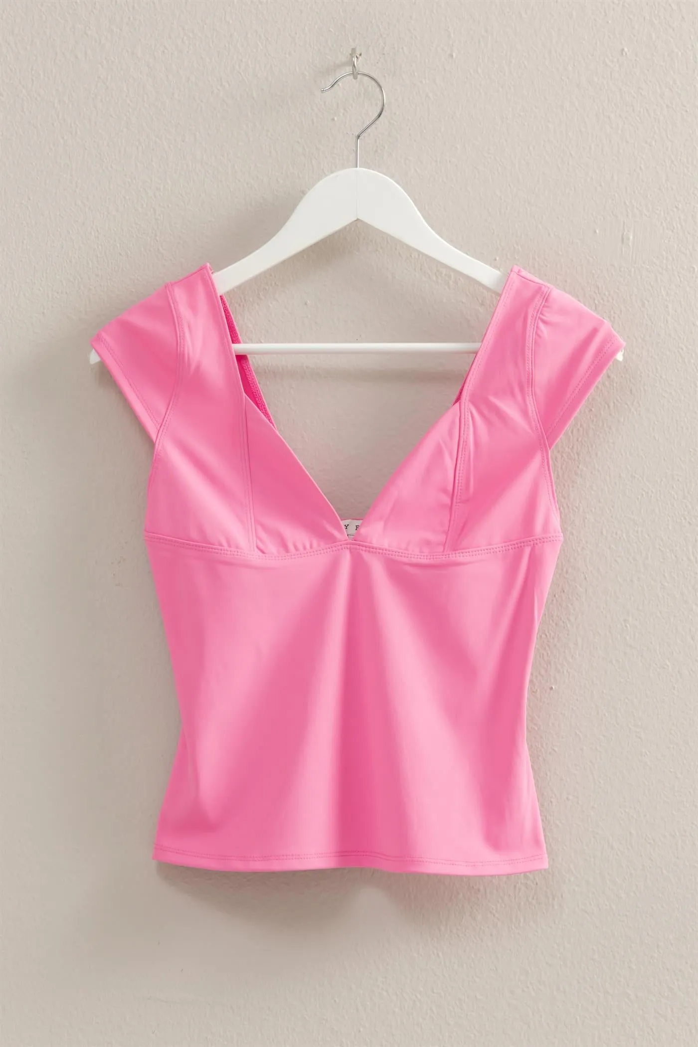 HF25A138-Sweetheart Neckline Cap Sleeve Knit Top