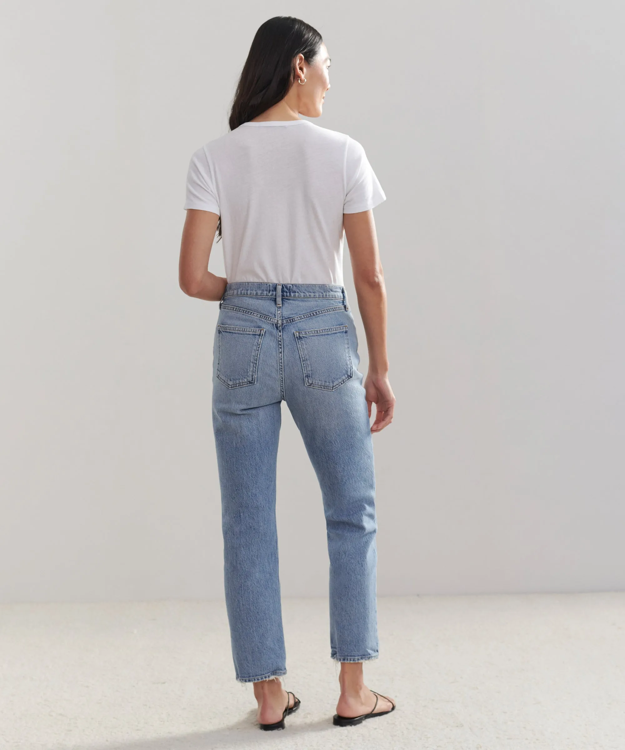Ultimate Wear Modern Waist High Rise Stovepipe Jean