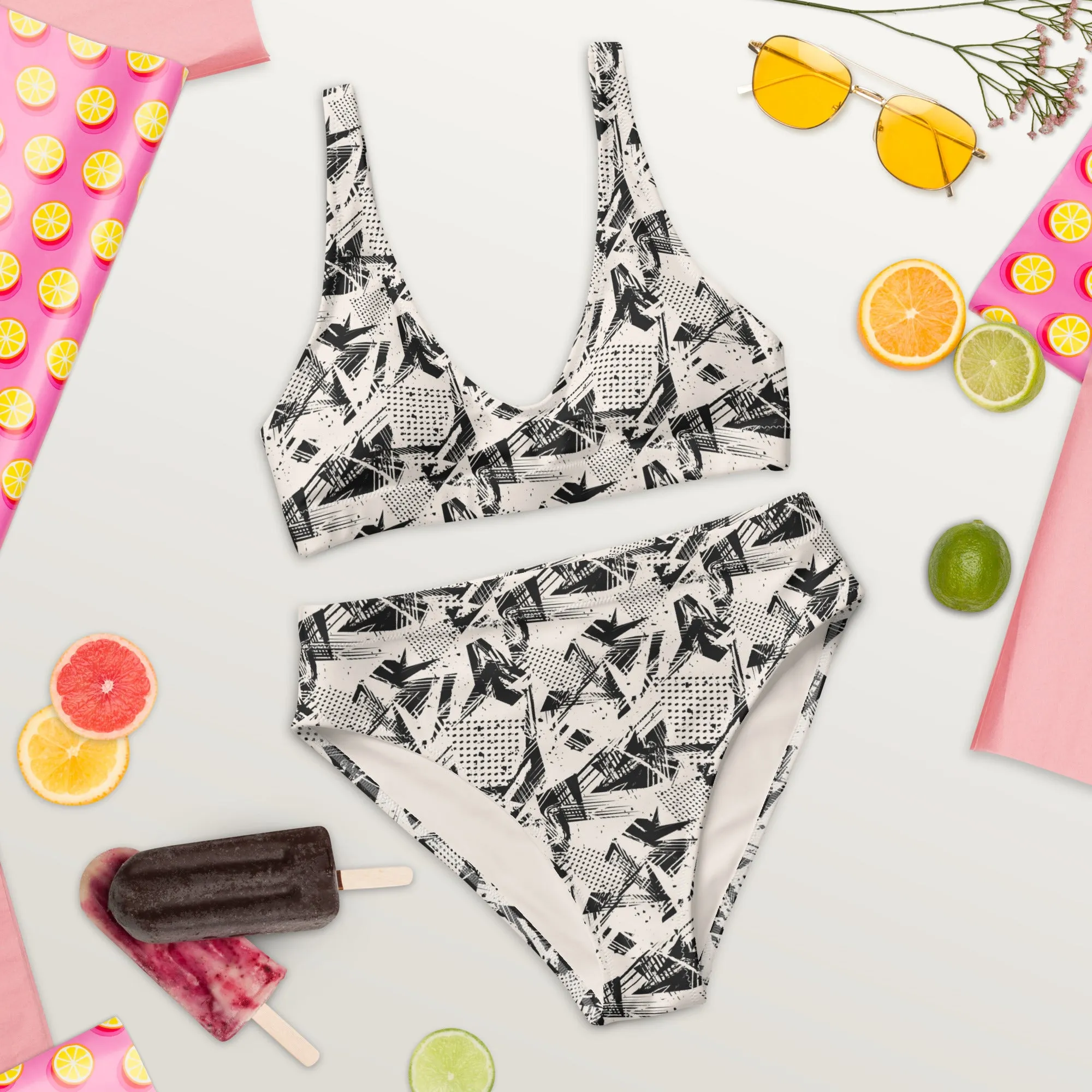 High Waisted Bikini Womens (Glamourange Luxury Bikini High Waisted - 0016 Patterns Model)