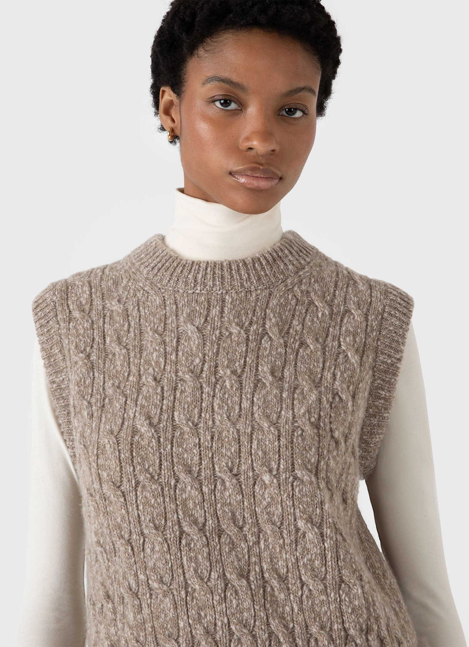 Women's Cable Knit Vest in Camel Twist Organic Cotton Blend
