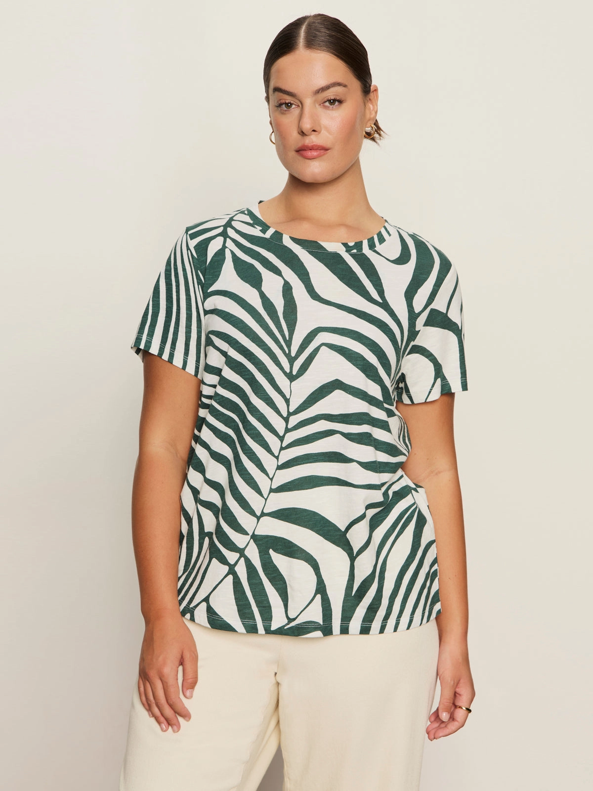 Heavyweight Weave Daily Fashion The Perfect Tee Green Oasis Extended Sizing
