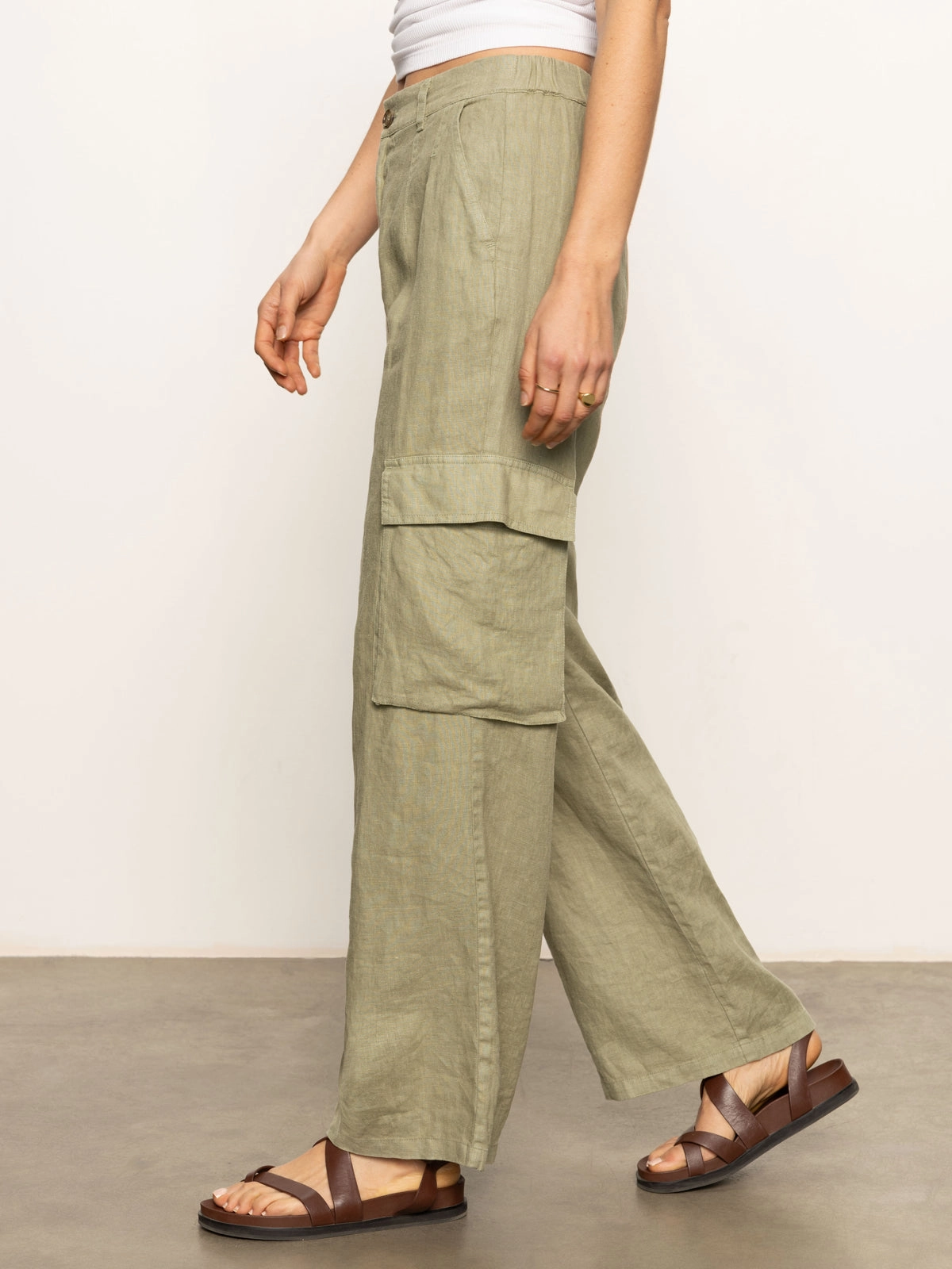 Adjustable Drawcord Flex Fit Hopper Semi High Rise Cargo Pant Sage