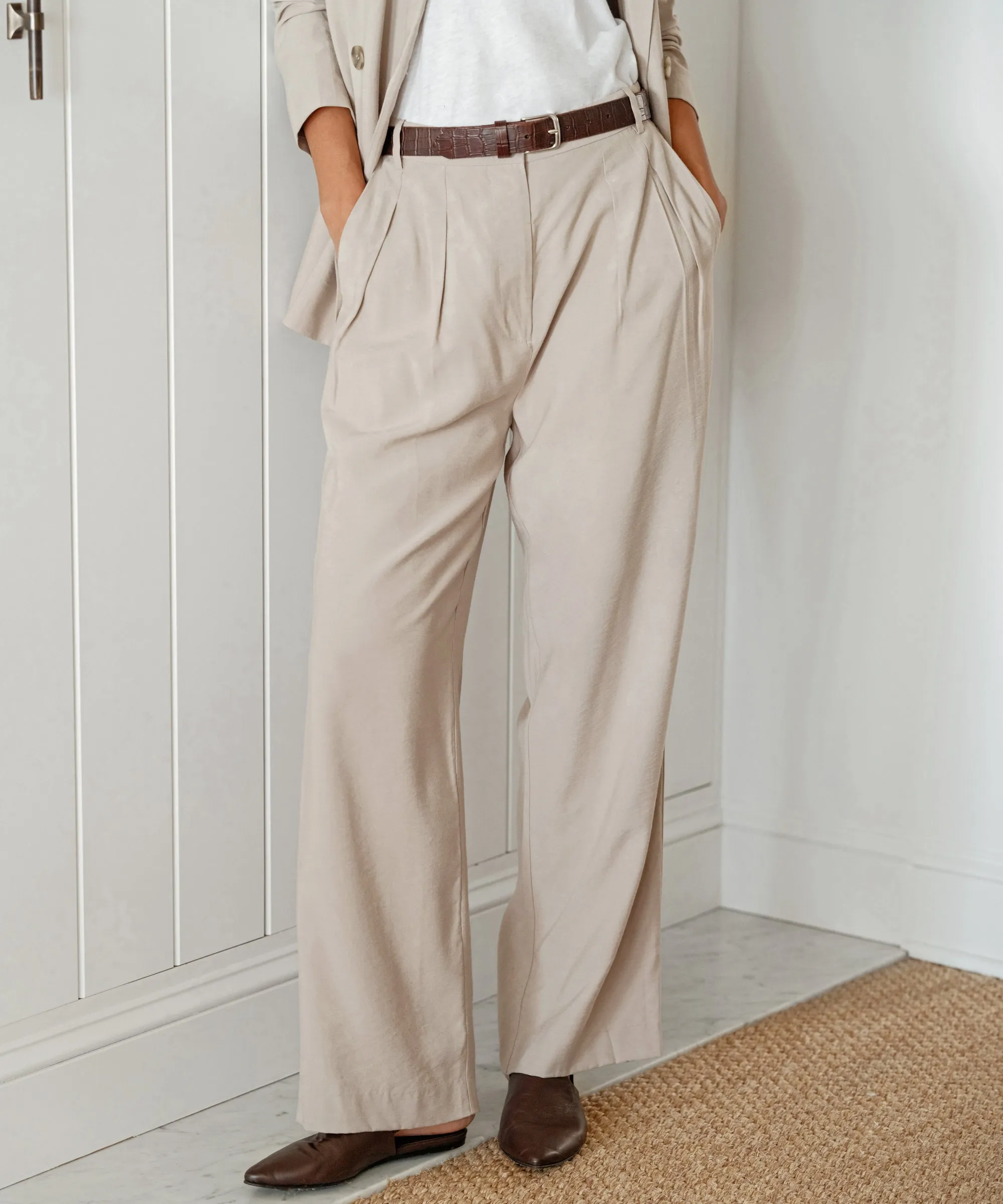Anti Static Lining Tailored Silhouette Jones Trouser