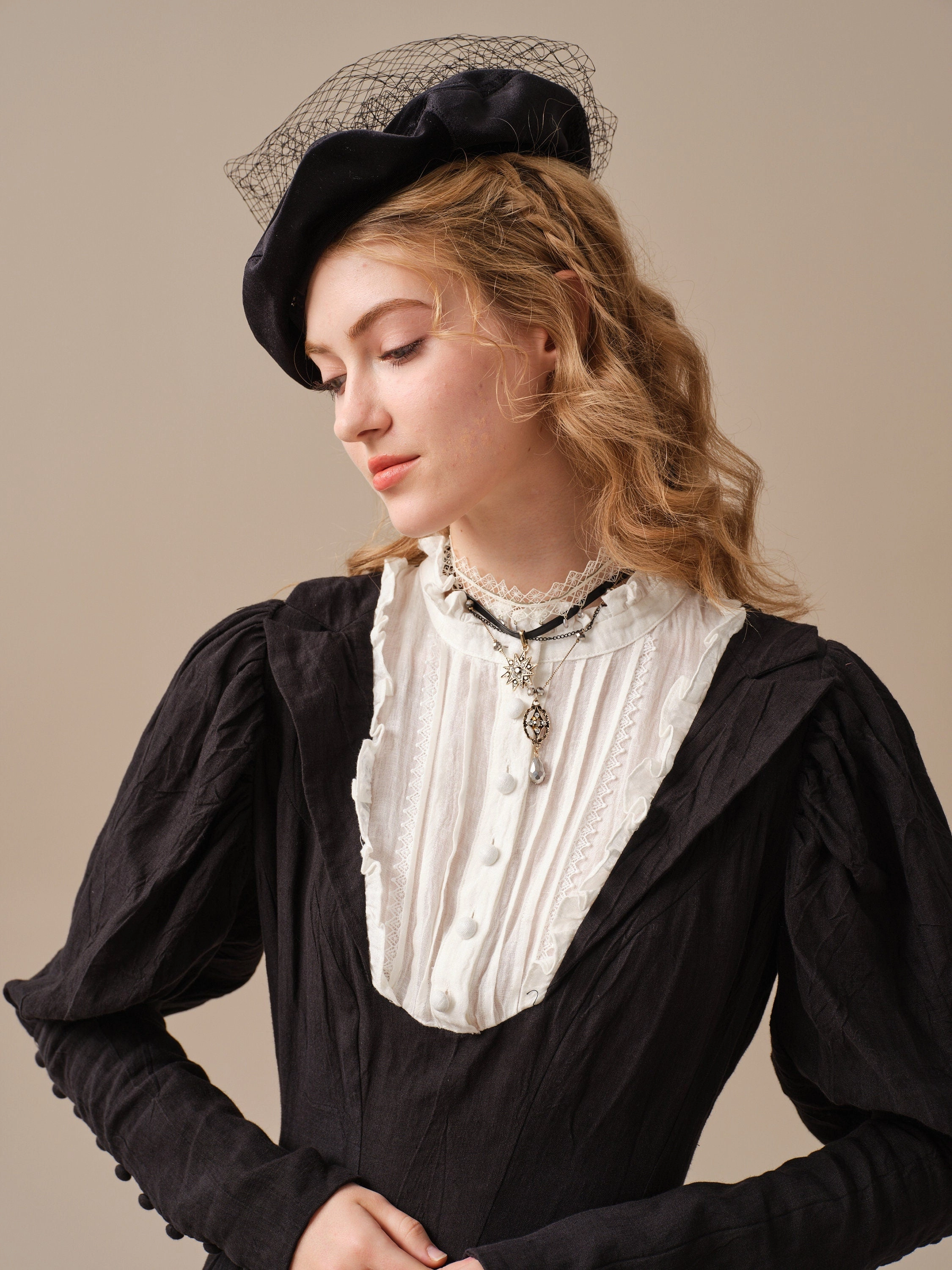 Fashion Trend Luna 19 | 100% linen pintucked black dress