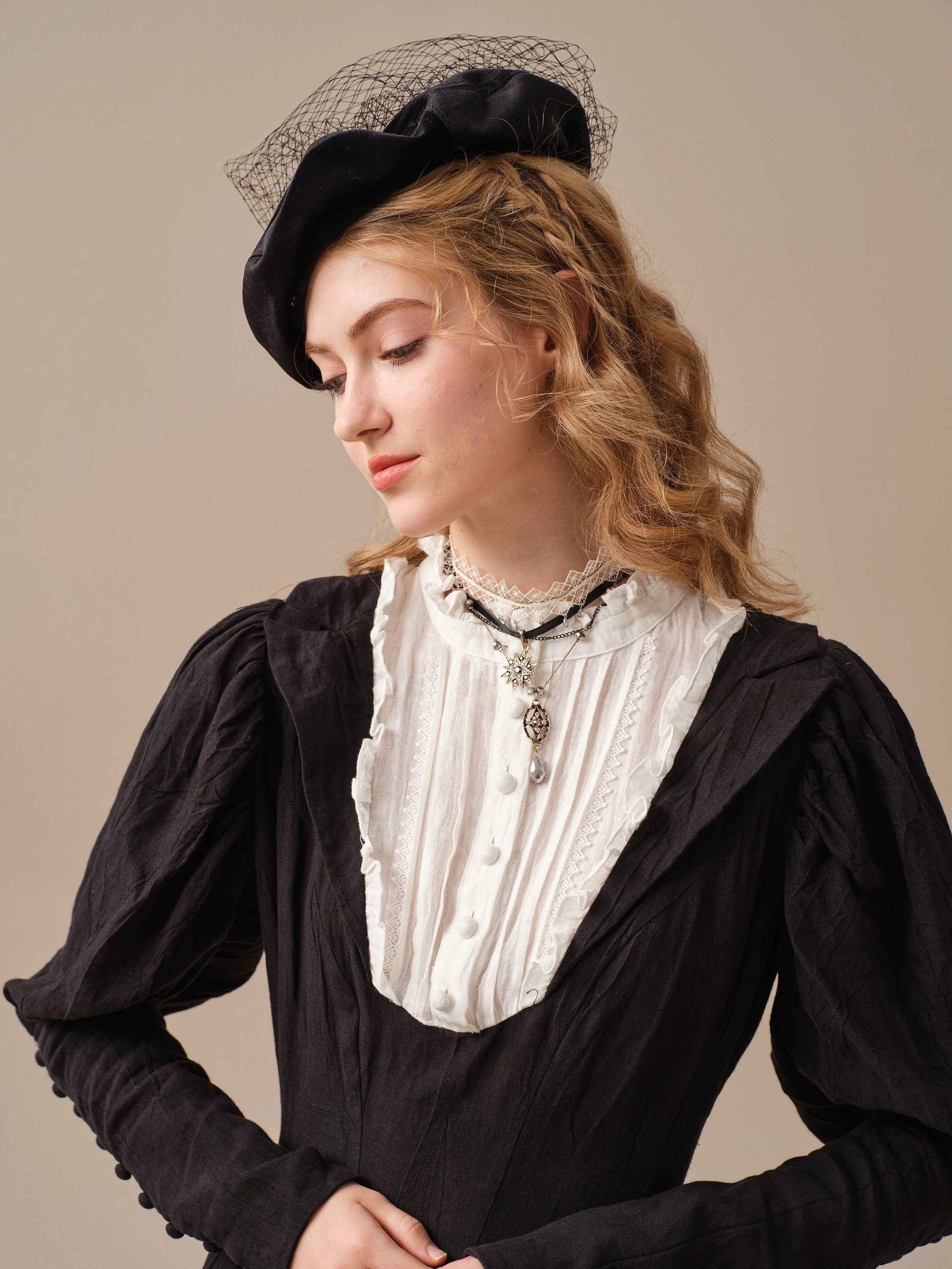 Luna 19 | 100% linen pintucked black dress Versatile Layering Compression Fold Design