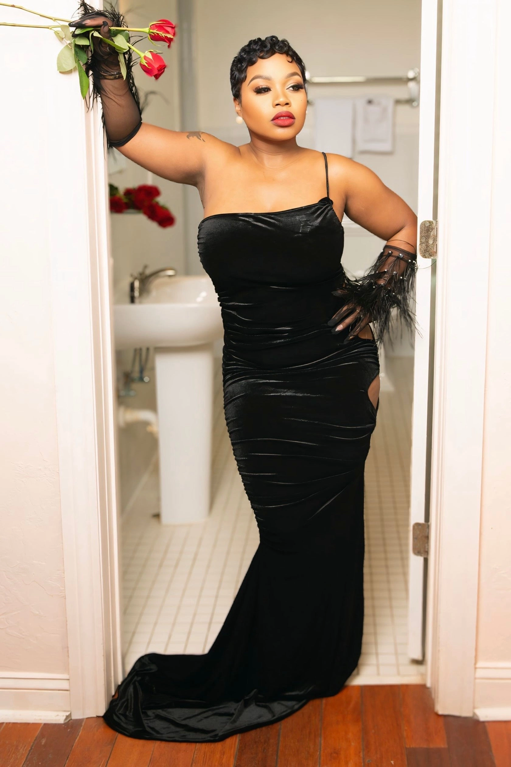 Jane Cut Out Detail Velvet Mermaid Maxi Skirt Core Style