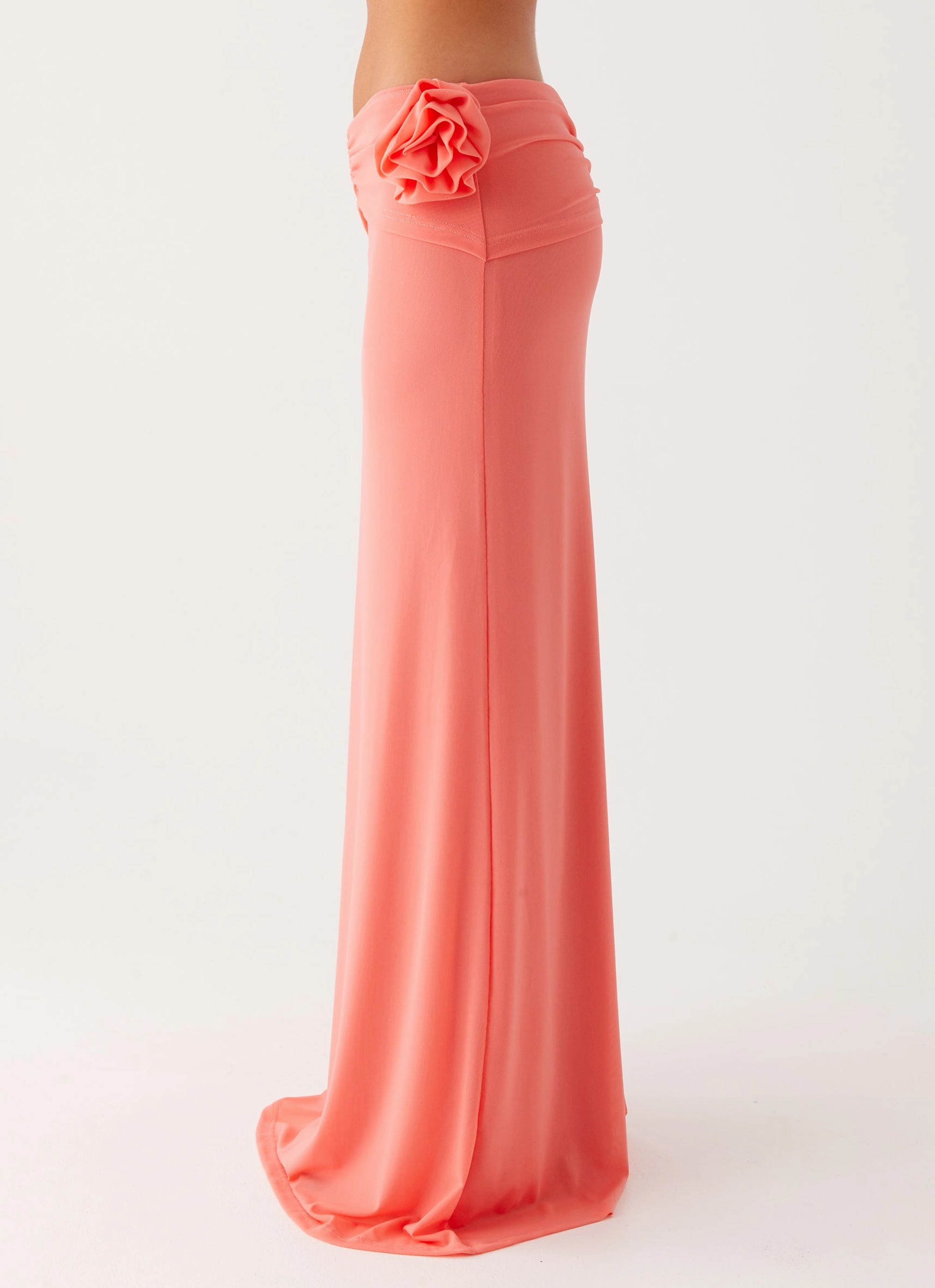 Jayce Maxi Skirt - Salmon High Street Fashion Synthetic Blend