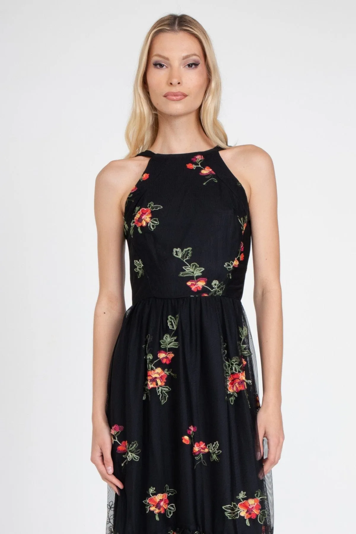 Jennie Dress ?C Black Mesh Floral Embroidery Perfectly Fit Look