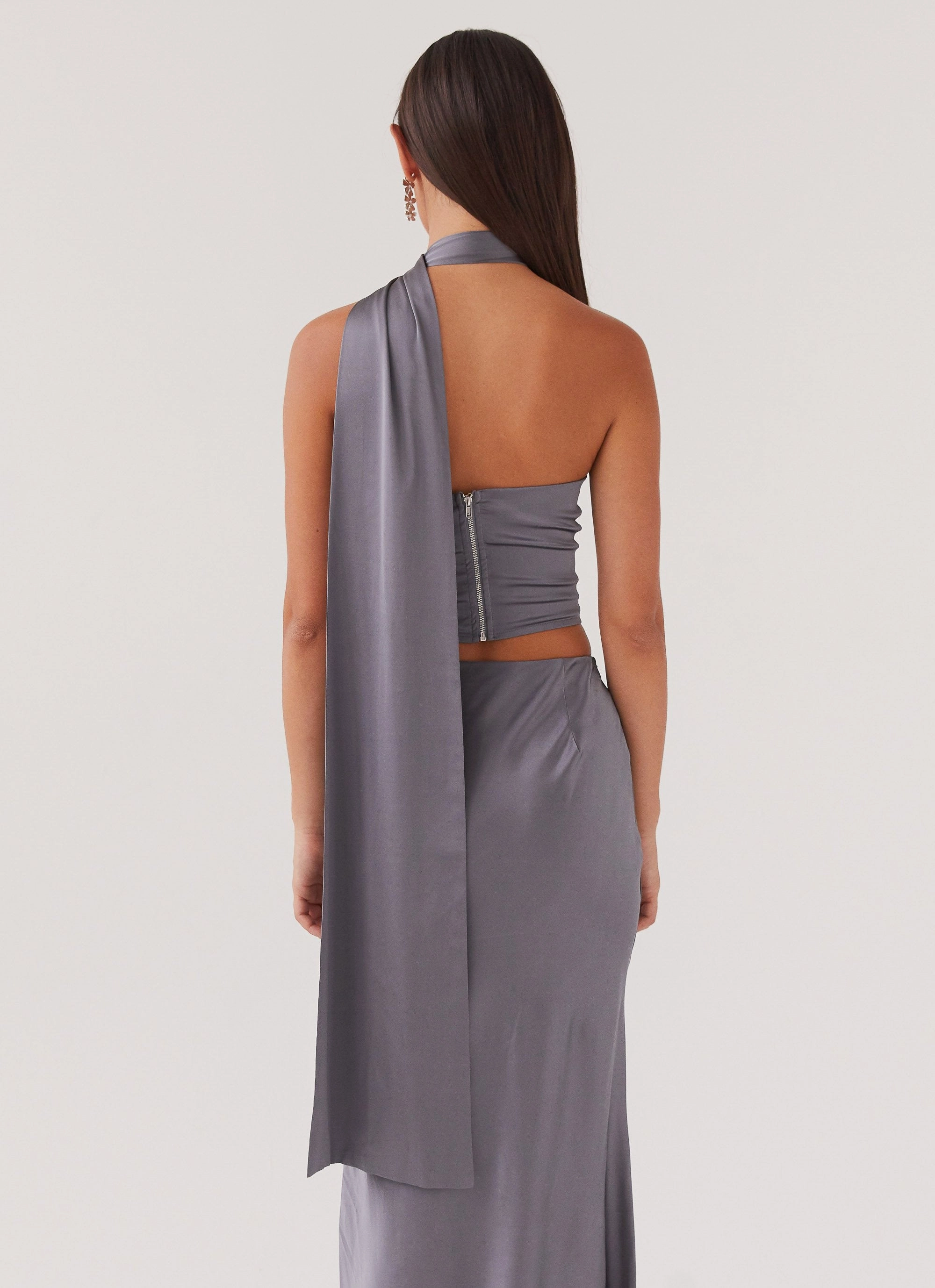 Classic Crewneck Design Josefina Satin Scarf Top - Slate