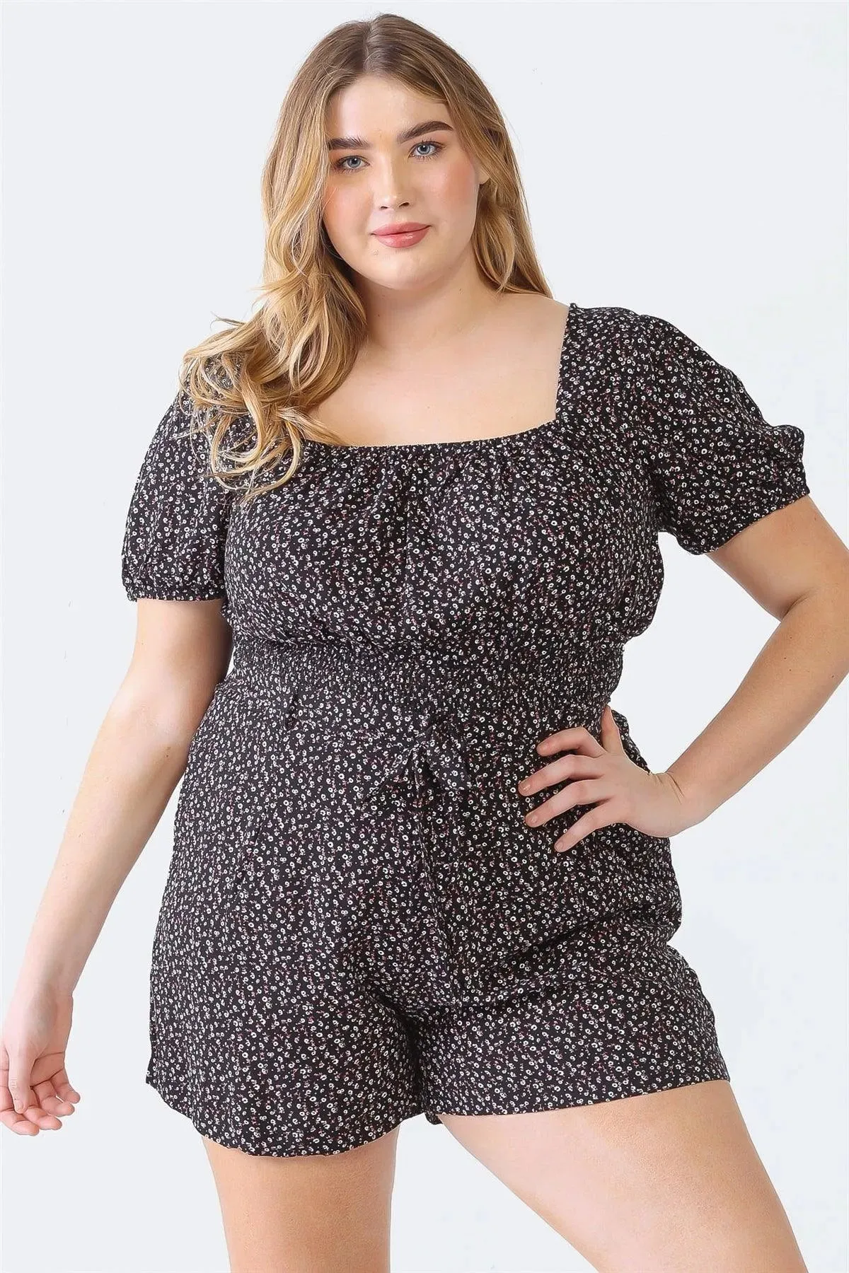 Junior Plus Black Floral Print Short Sleeve Smocked Top & High Waist Belted Shorts Set /1-1-1