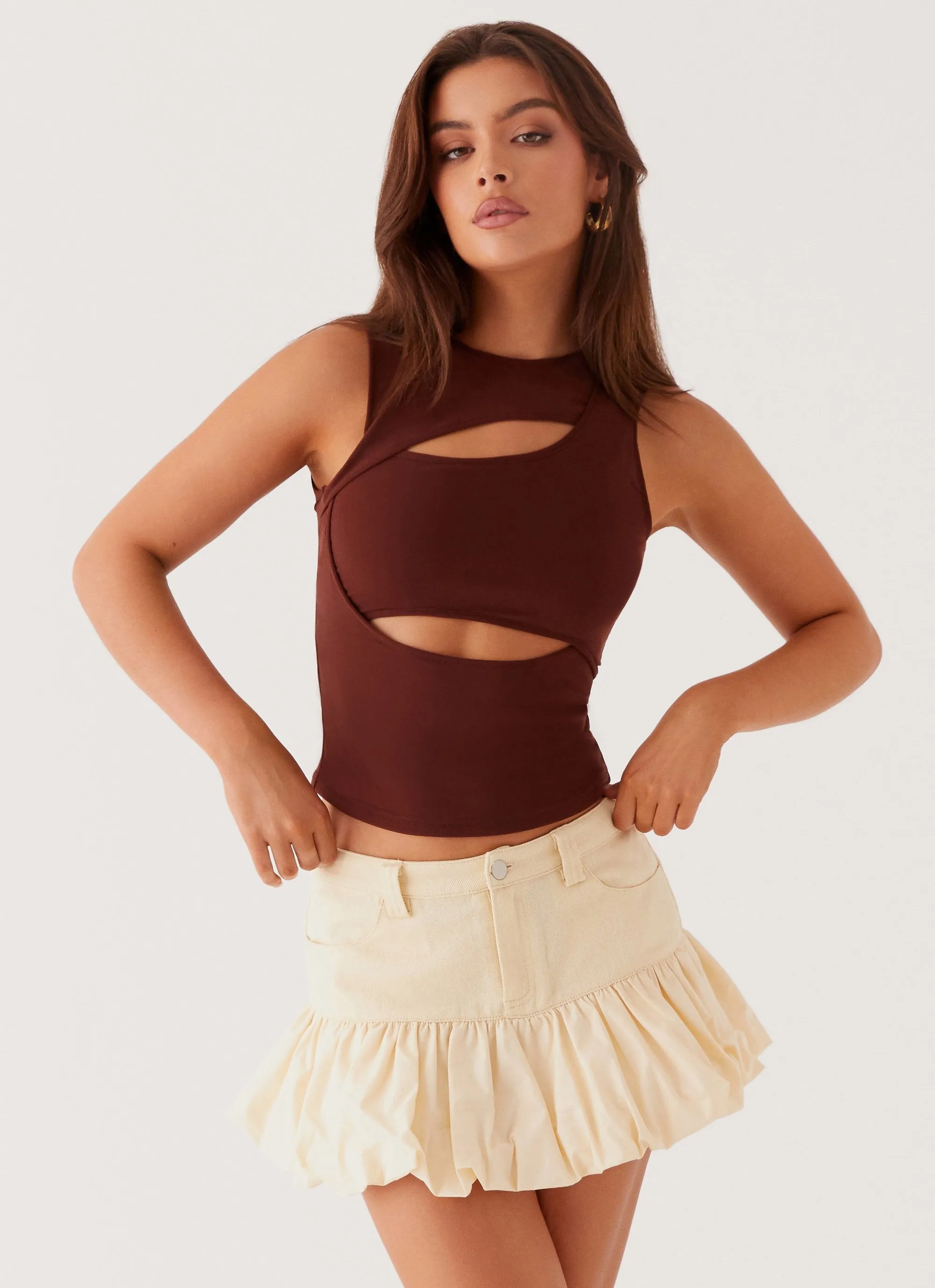 SecureZipperClosures Multi Pocket Configuration Kali Denim Mini Skirt - Ivory