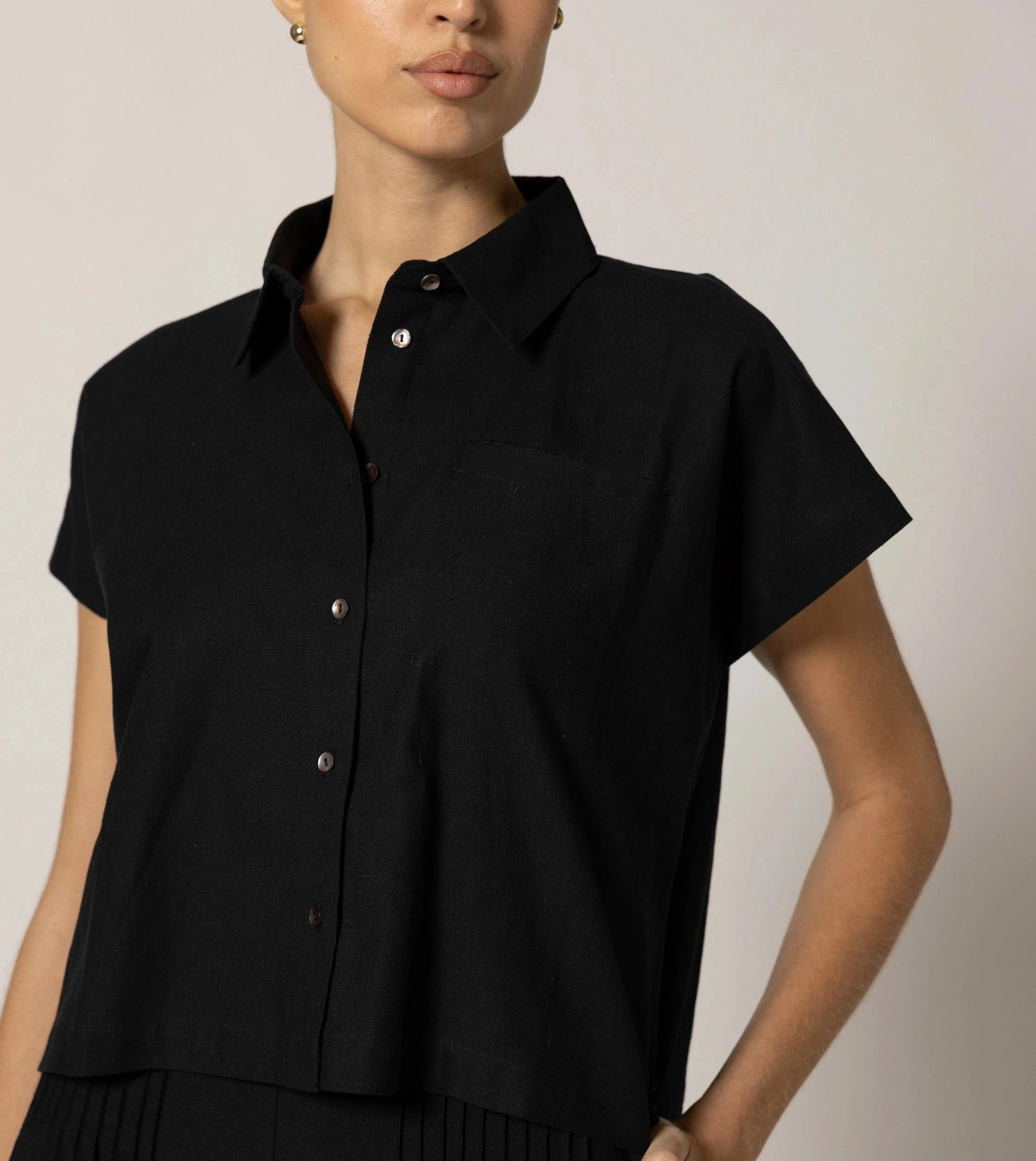 Kalora Blouse | Black Ultra Soft Handfeel Low Profile Seaming