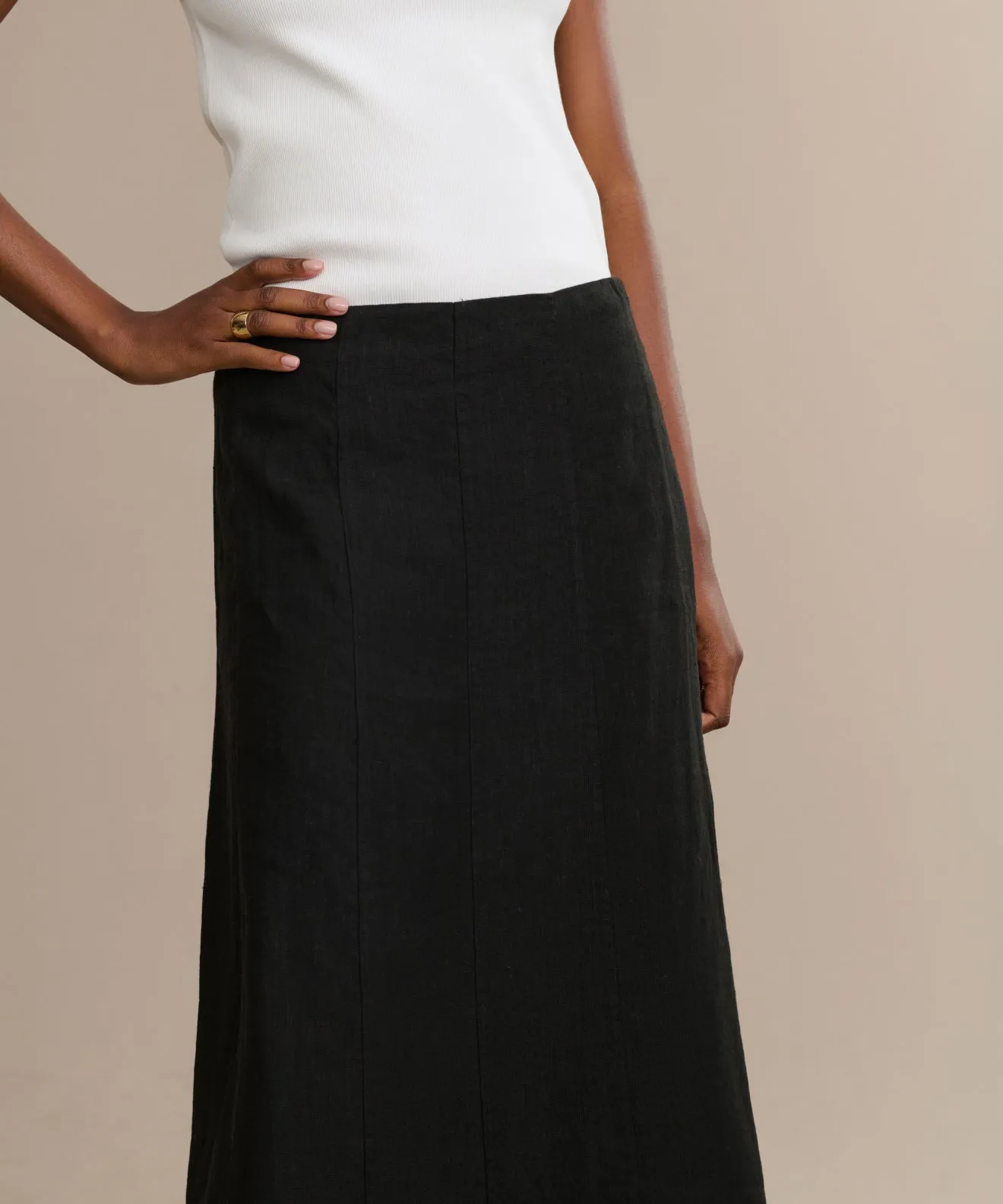 Kinney Skirt Quick Motion