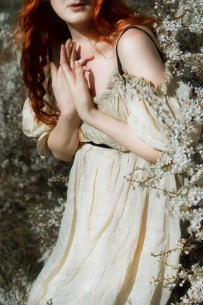 La Luna 11 | old lace linen dress Grease Resistant Coating Stylish Daily Fit Abrasion Resistant Edging La Luna 11 | old lace linen dress