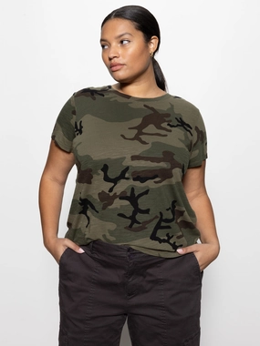 Laid - back look The Perfect Tee Hiker Camo Extended Sizing hiking clothes The Perfect Tee Hiker Camo Extended Sizing
