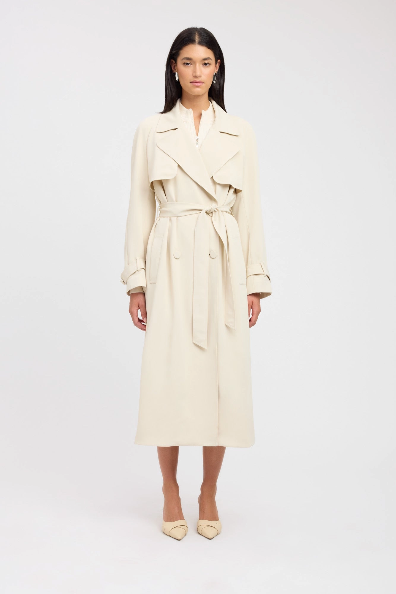Lars Core Trench suitable for performance costumes