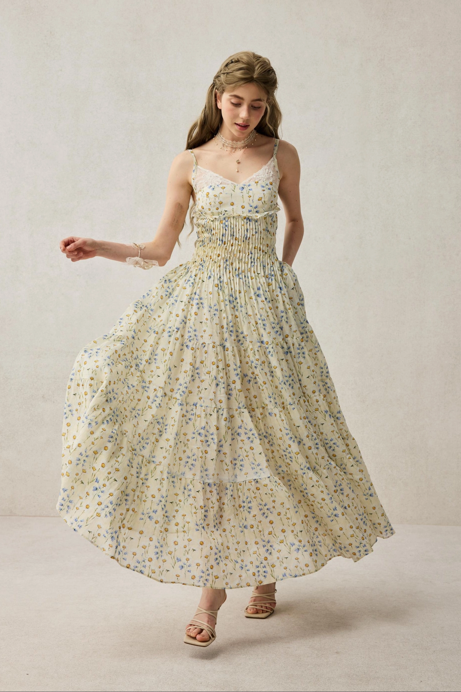 Daisy Veil 30 | Accordion Pleated Linen dress Roll up sleeves Essential Fit