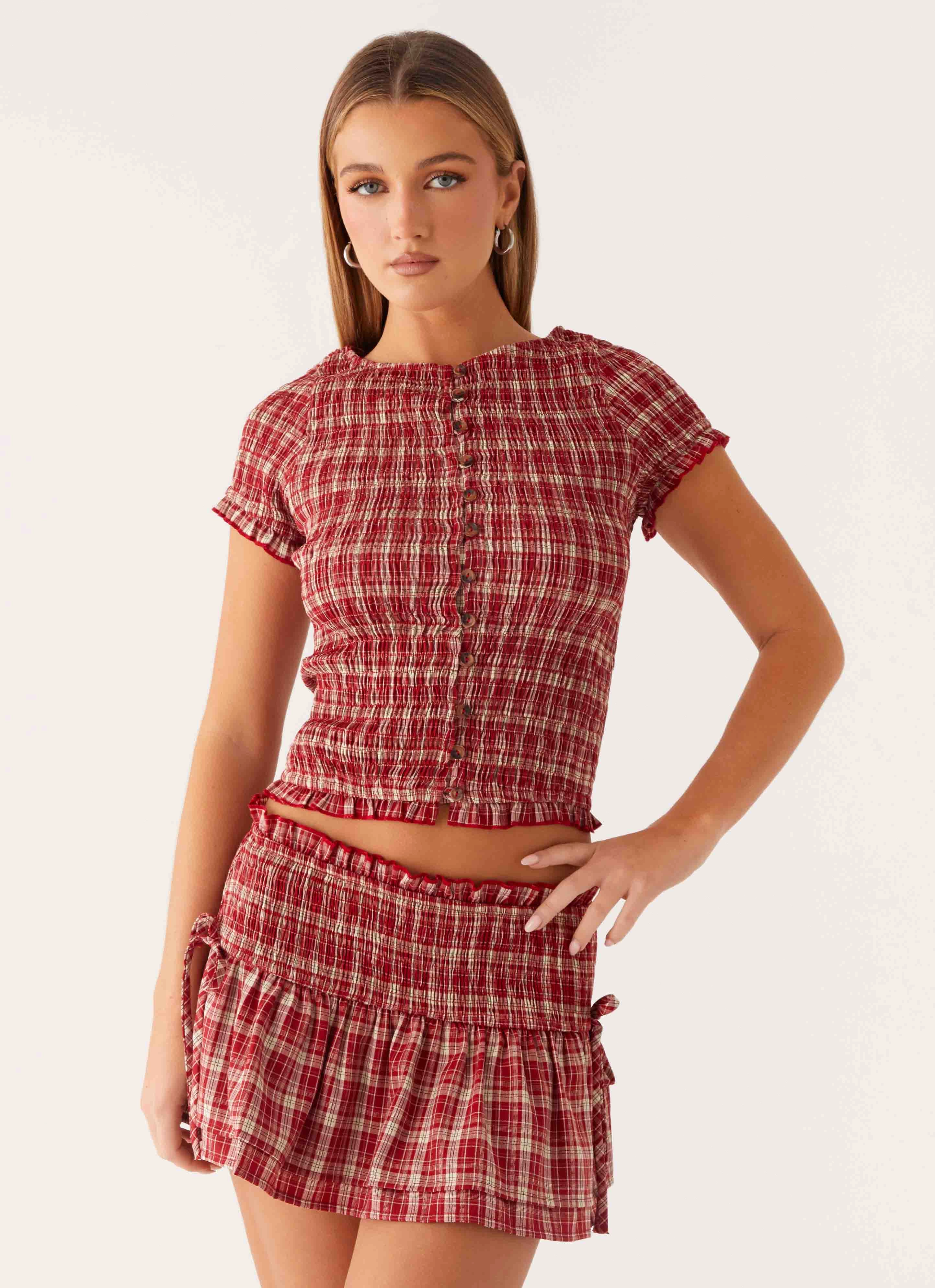 Rubberized grip Lenore Button Top - Ruby Check