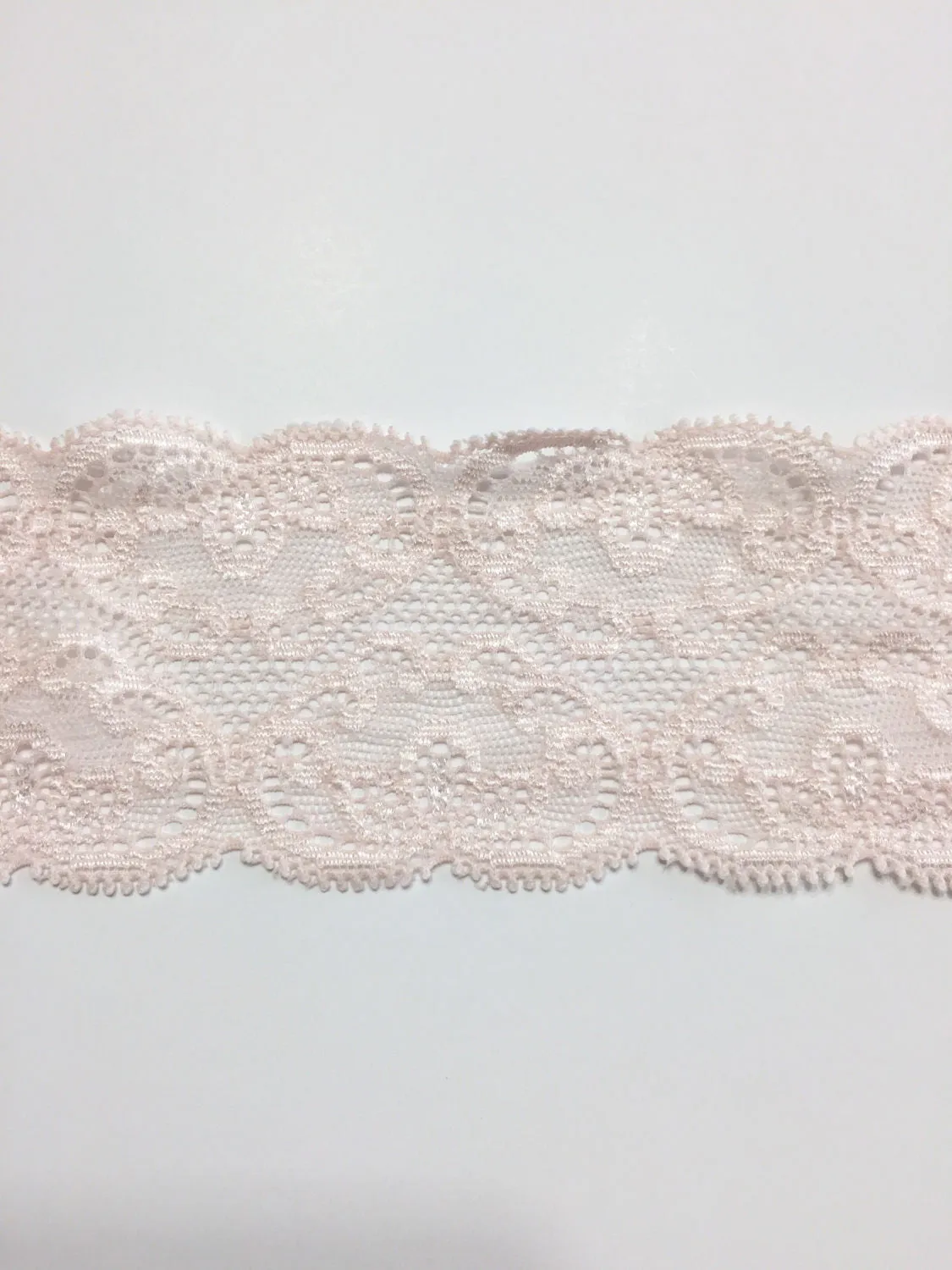 Light Peach 2.25" Wide Heart Stretch Lace