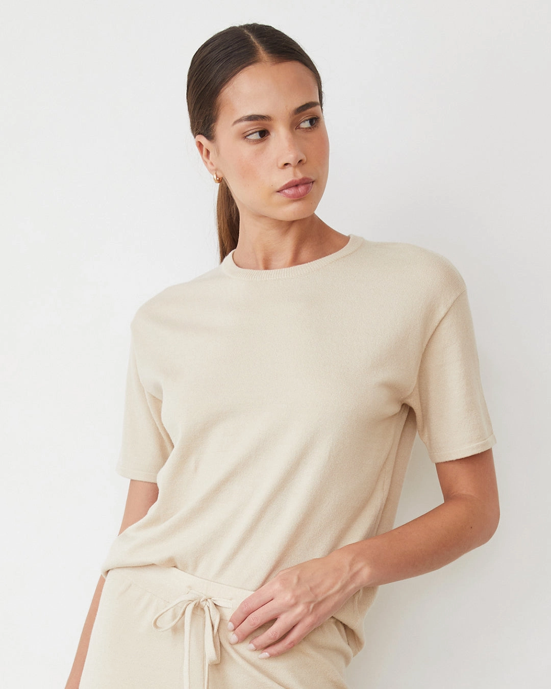 Microfiber Blended Fabric Light Soft Knit Basic Tee