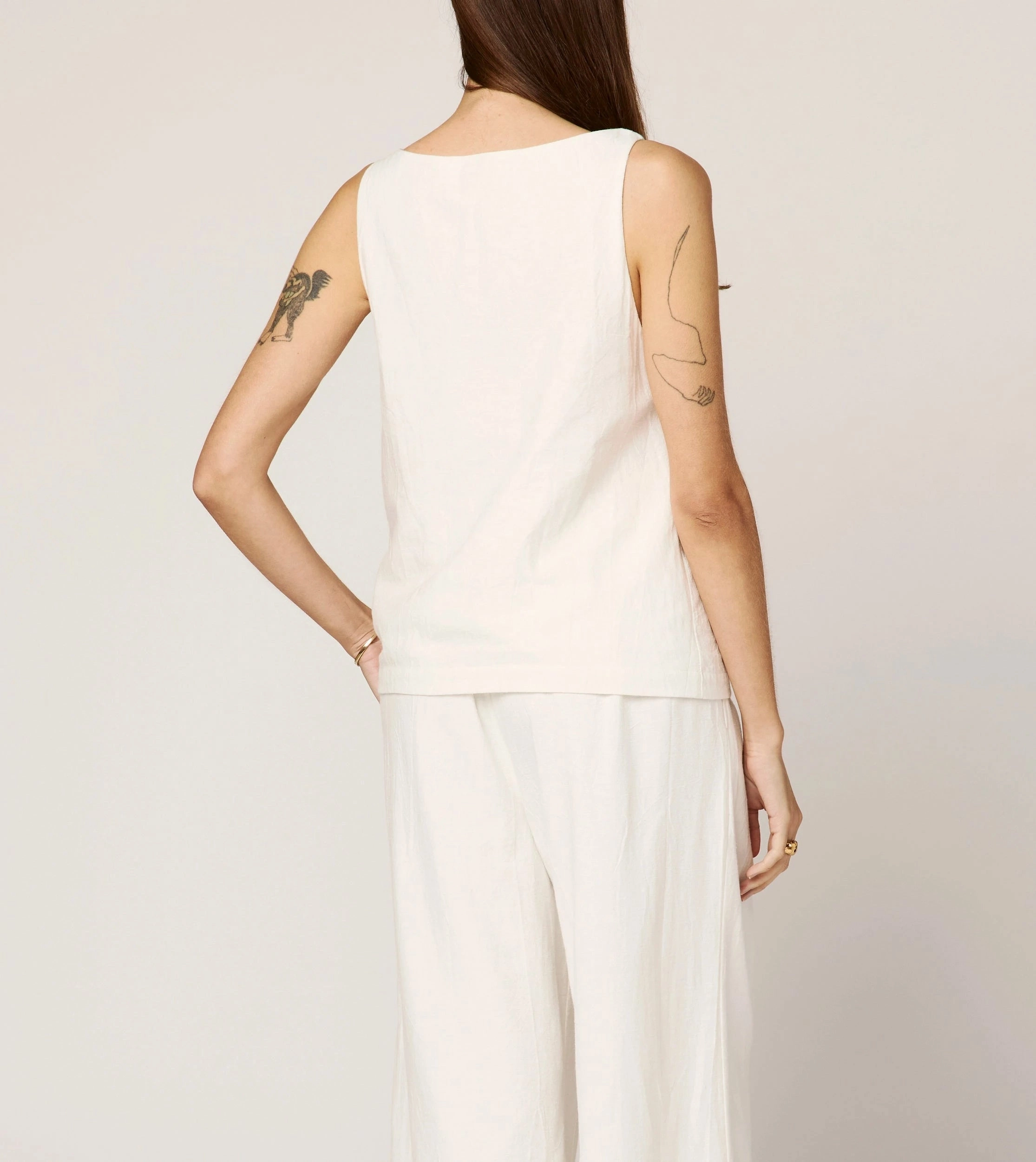 Sustainable Manufacturing Ambesia Tank | Ivory