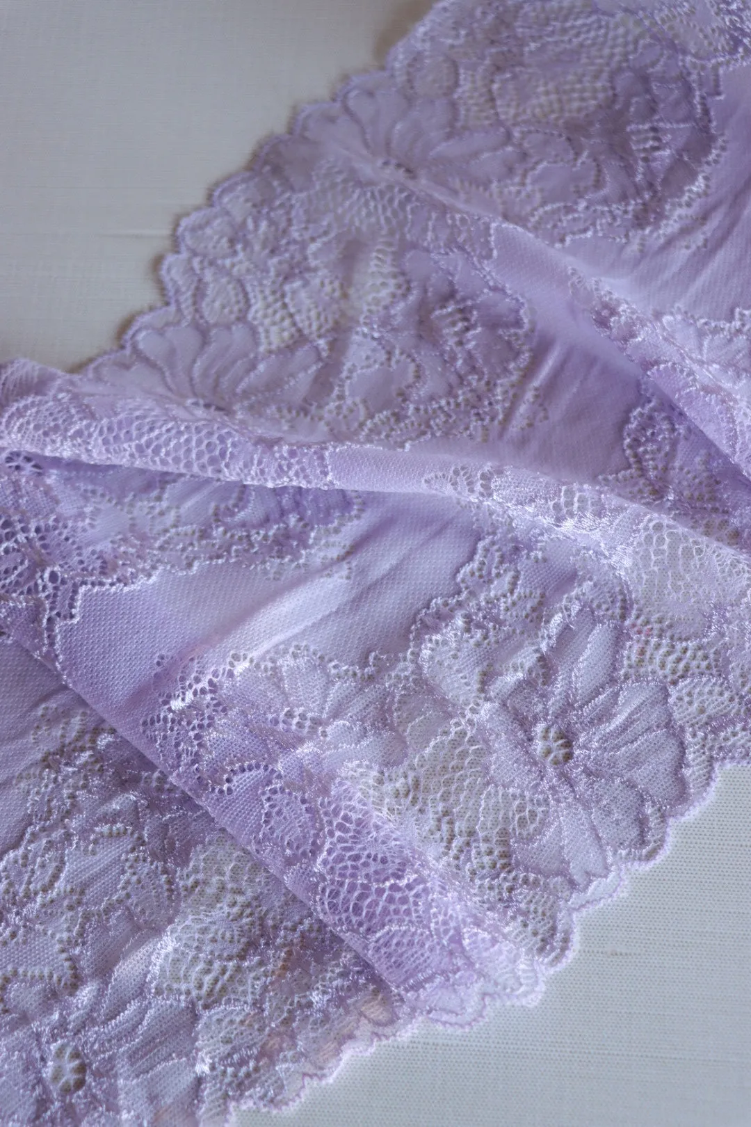 Lilac 9" Wide Stretch Lace