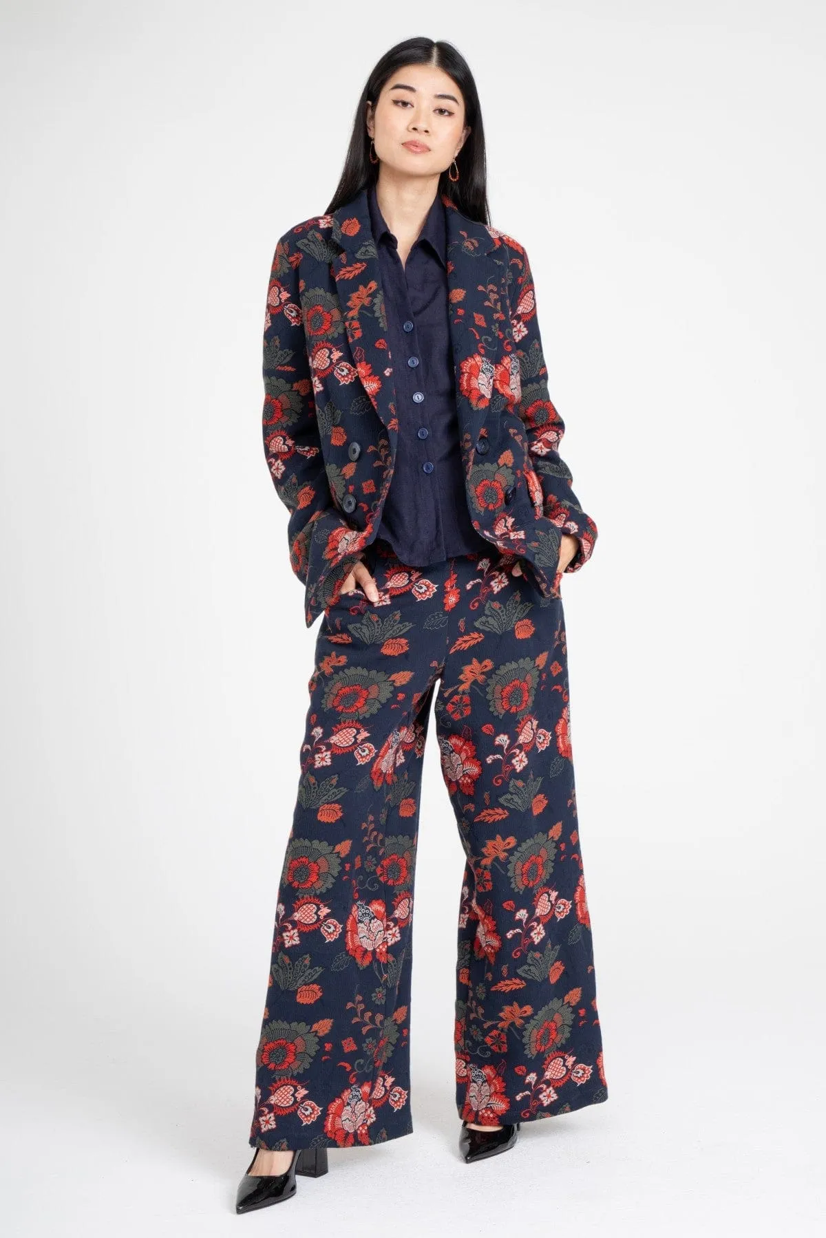 Lincoln Coat ?C Sapphire Damask Non Restrictive Cut Thermo Regulating