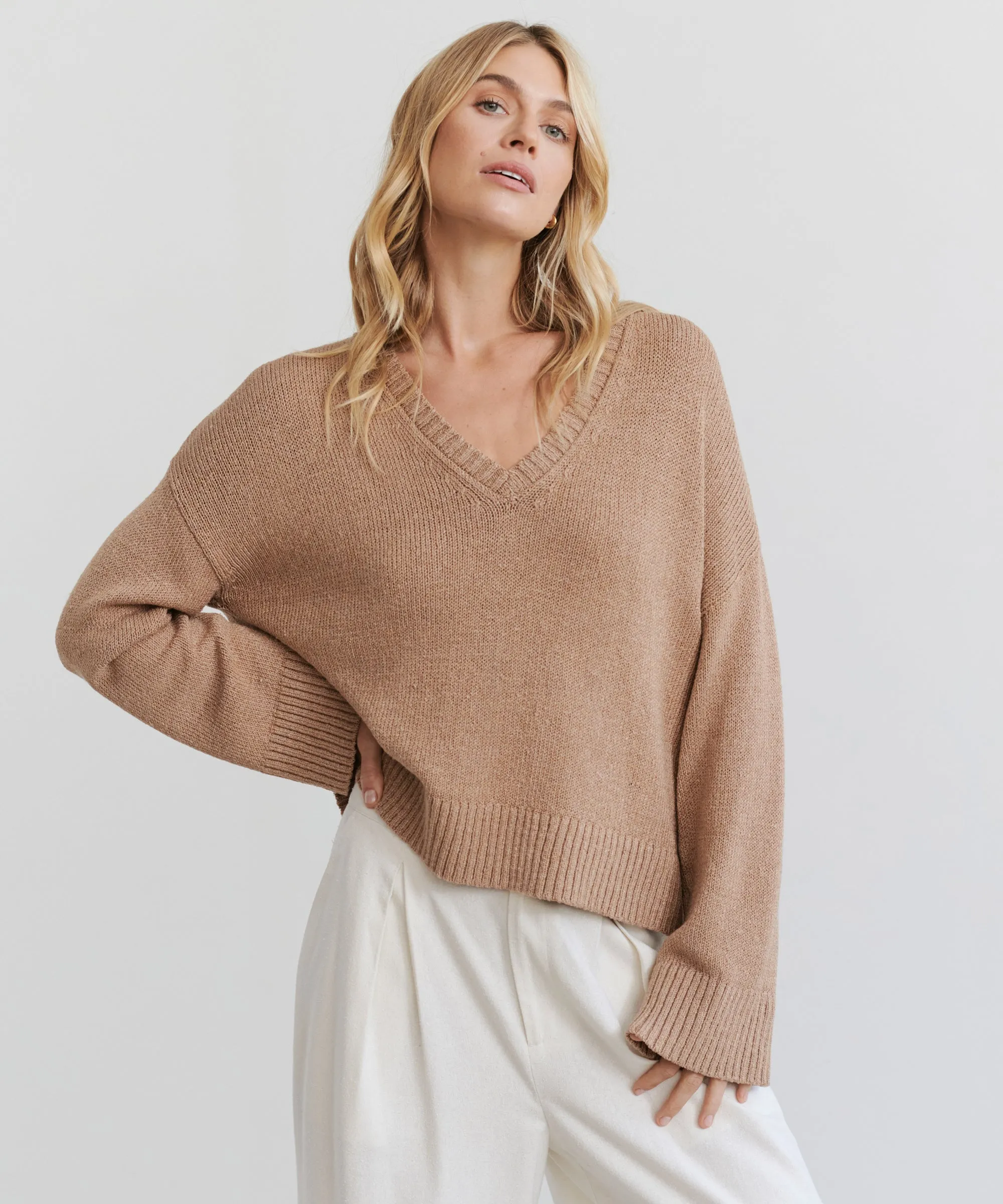 Linen Dylan Sweater Stylish Design Classic Knit