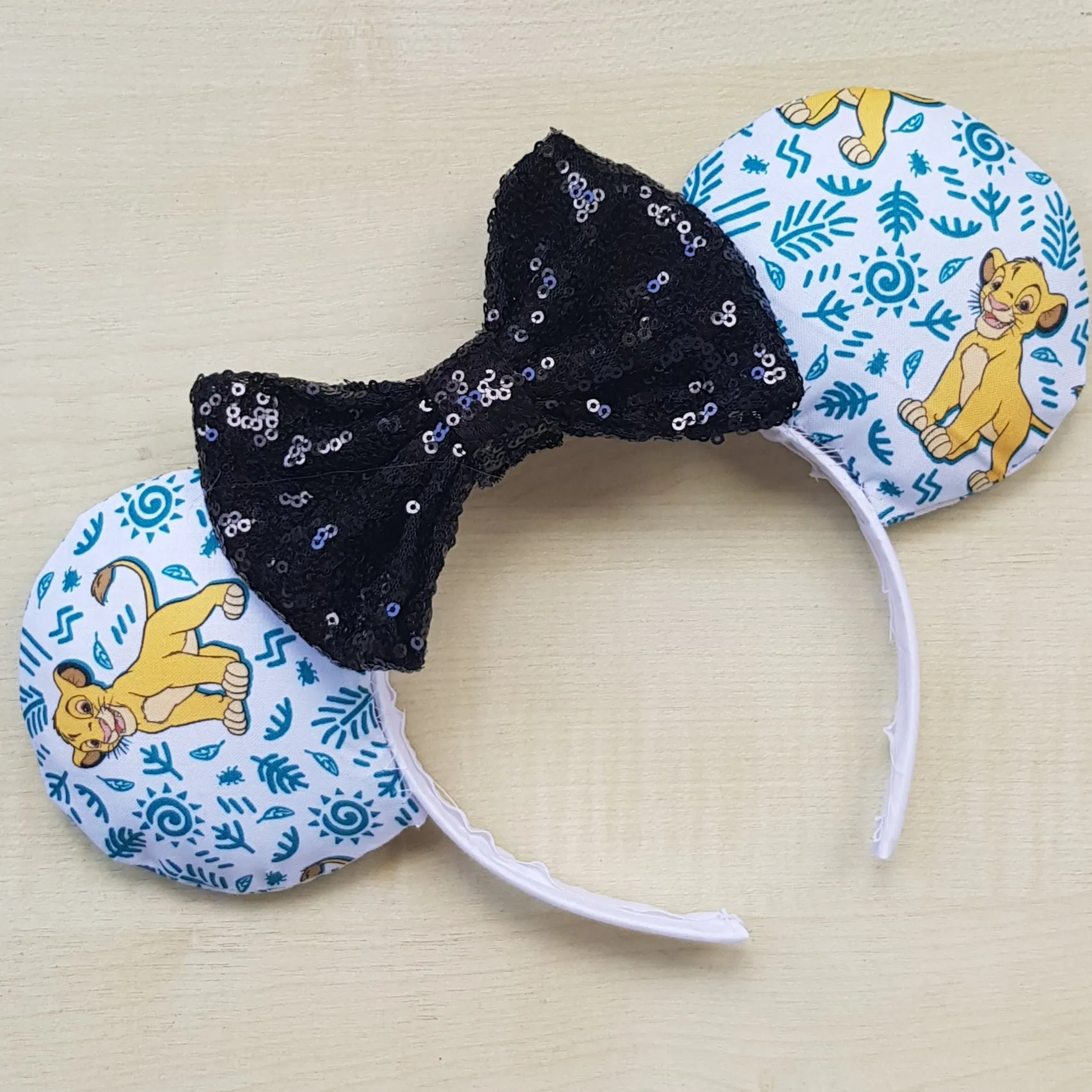 Lion cub minnie ears