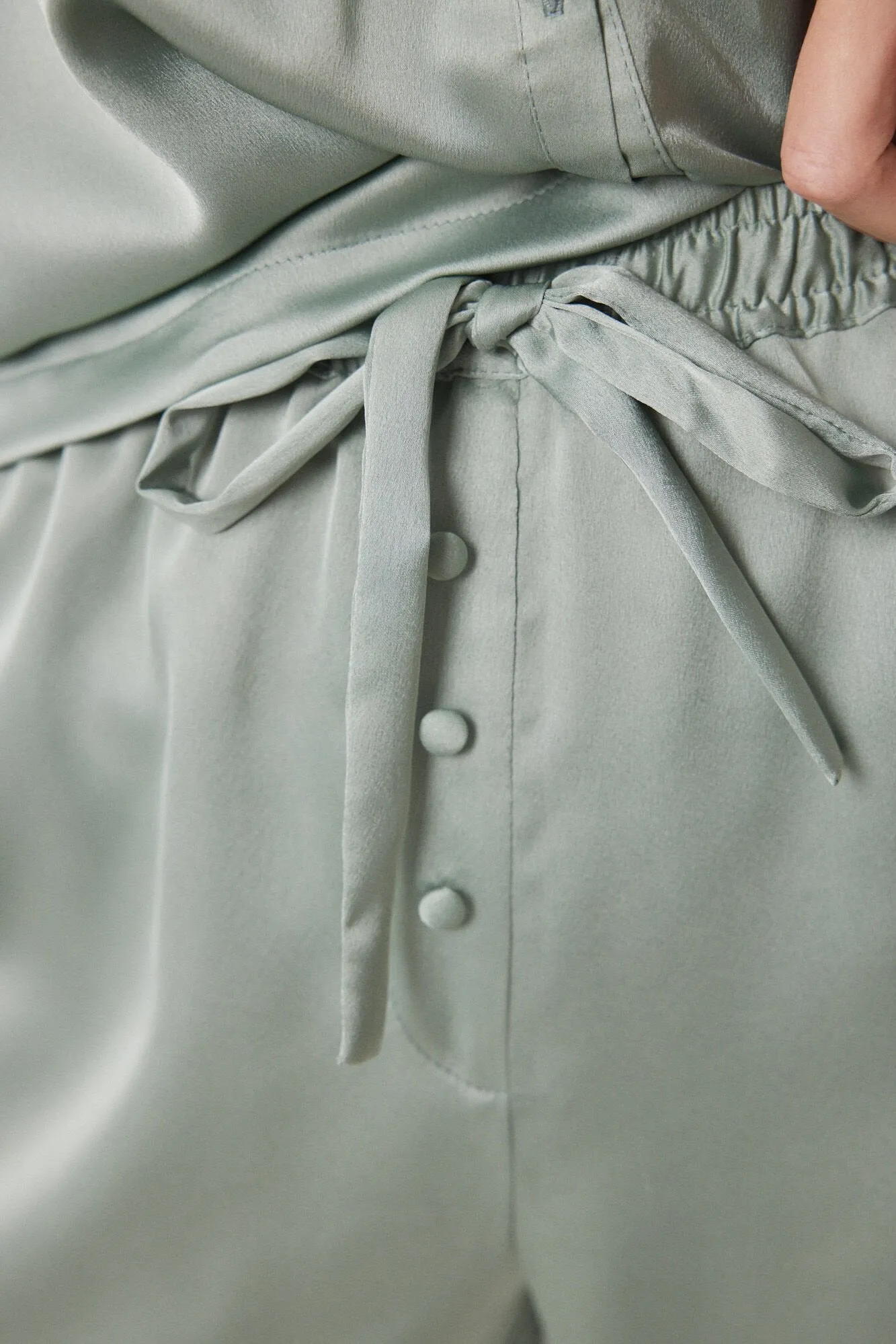 Long green chiffon pajamas
